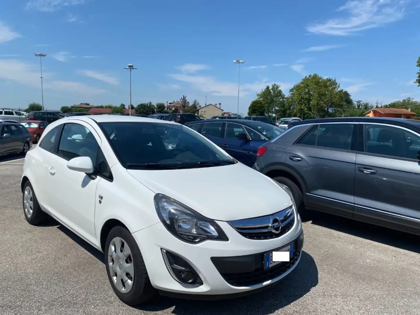 Opel Corsa 1.2 3 porte Club Blanc - 2