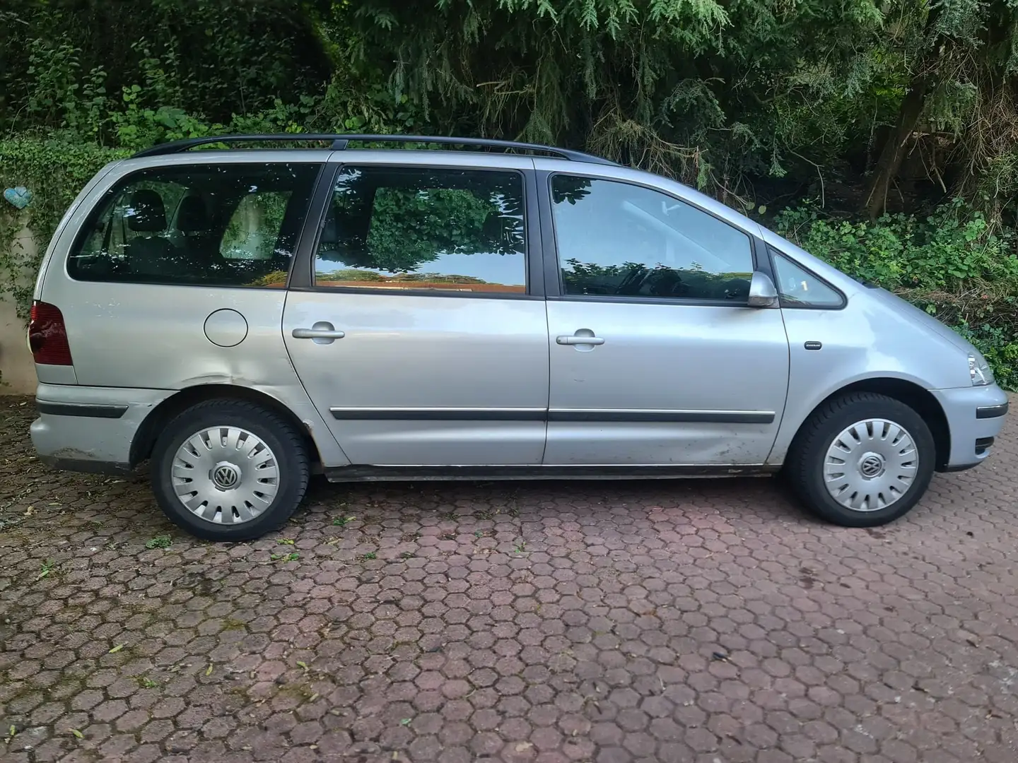 Volkswagen Sharan Sharan 1.8 5V Turbo Highline Silber - 2