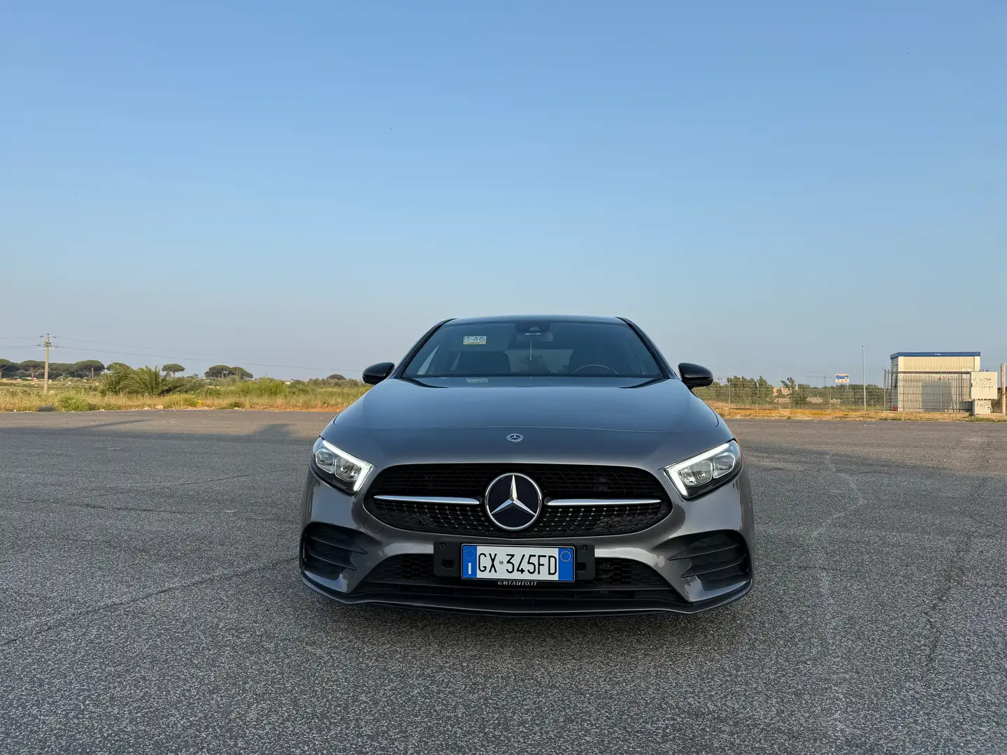 Mercedes-Benz A 180 Premium Grigio - 2