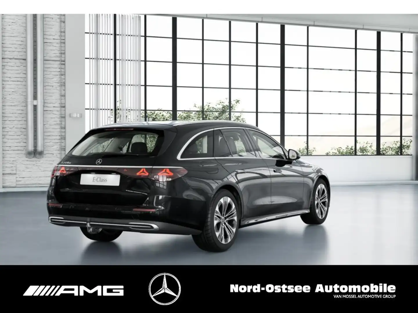 Mercedes-Benz E 220 d AVANTGARDE PANO AHK 19" KEYLESS SZH TOTW Schwarz - 2