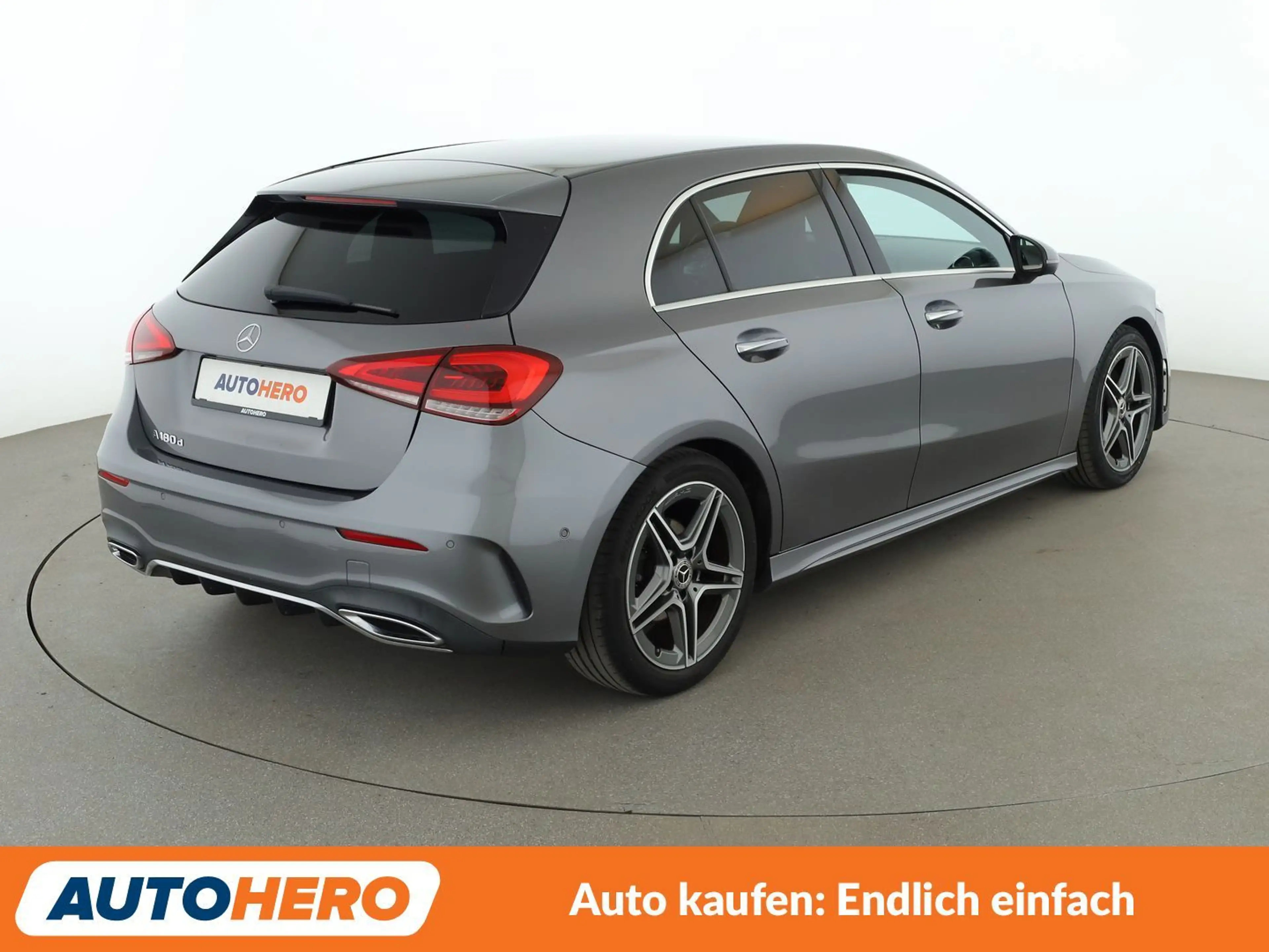Mercedes-Benz A 180 d Aut.*NAVI*360*TEMPO*PDC*SHZ* — photo 6