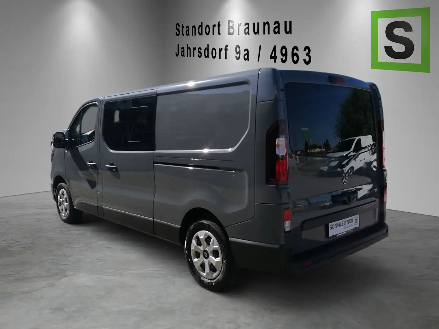 Renault Trafic TRAFIC Kastenwagen Doppelkabine L2H1 3,0t Blue dCi 170 Automatik MY24 ebis Grau - 2