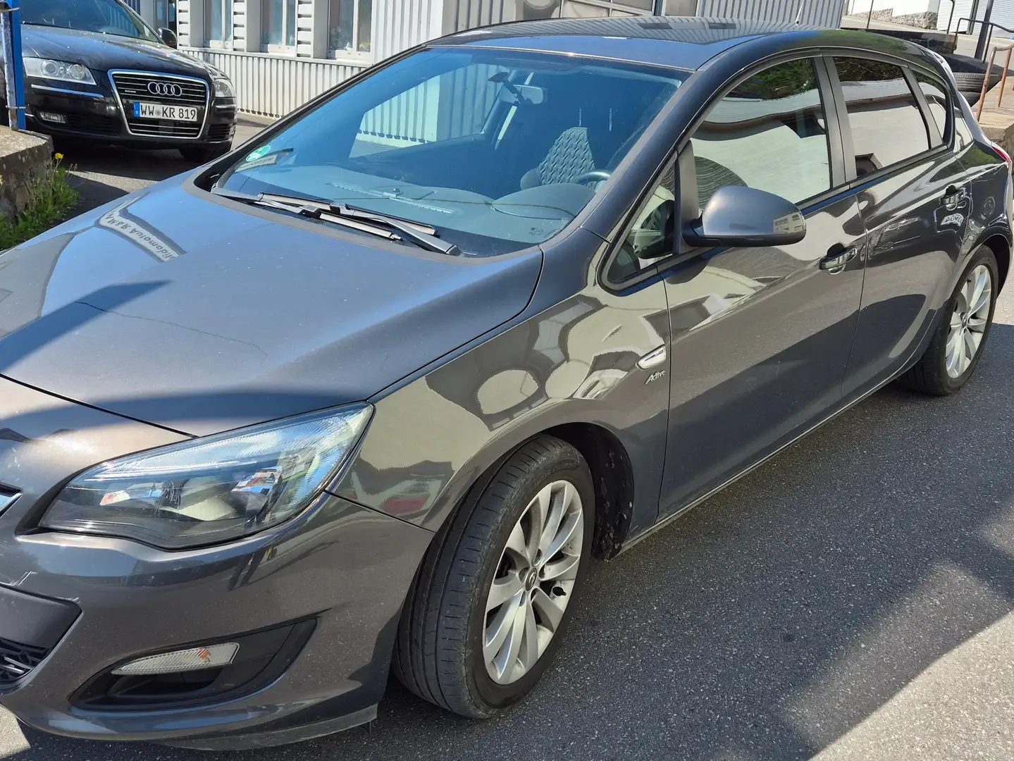 Opel Astra Active Gris - 2