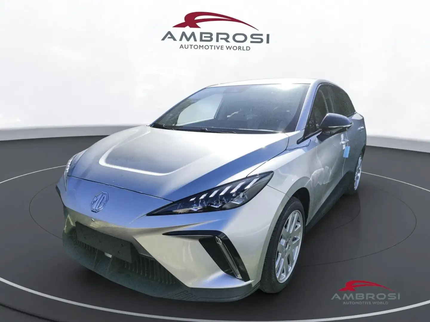 MG MG4 EDU 64KWH EV 2WD LUXURY Argento - 1