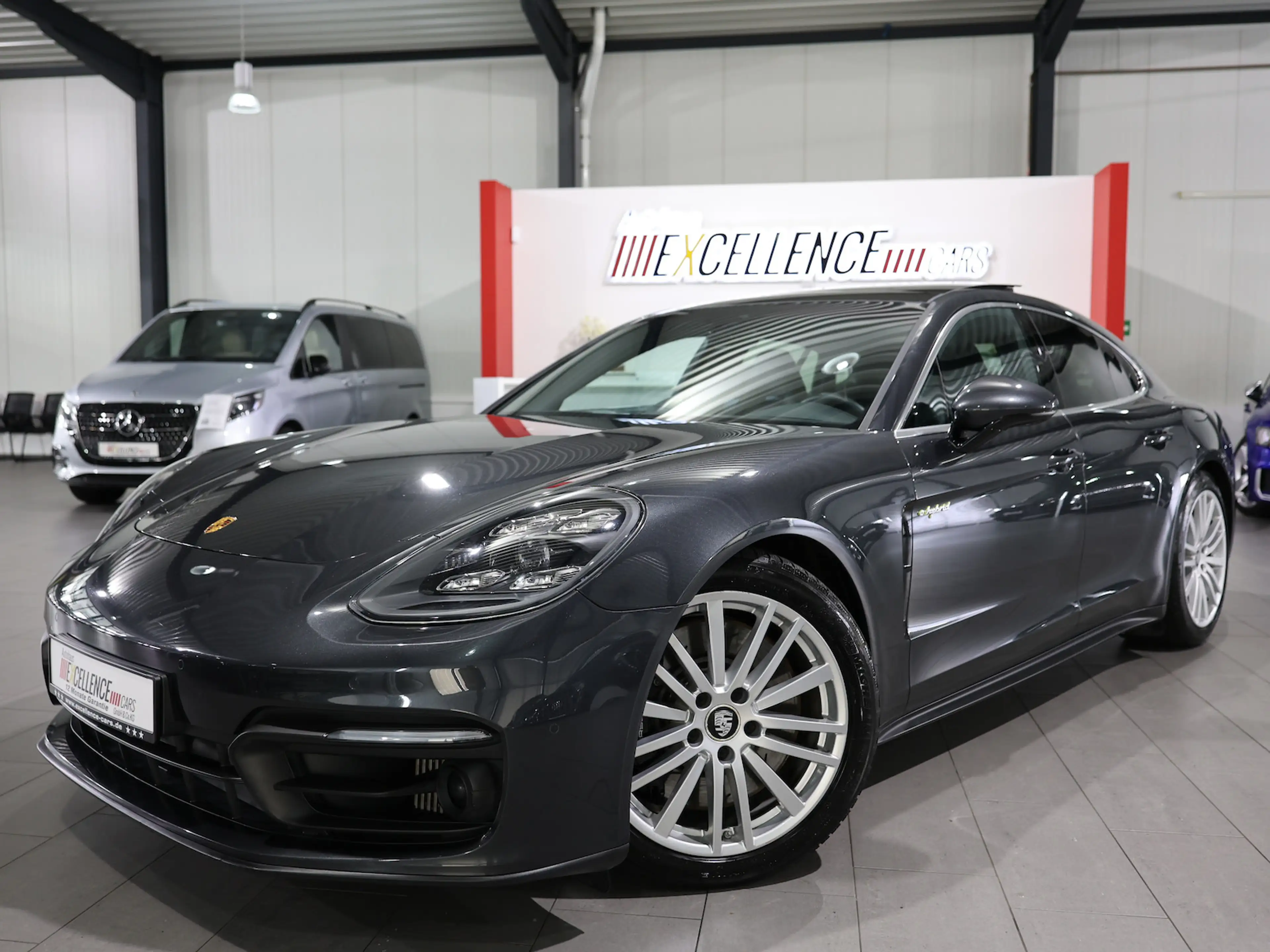 Porsche Panamera 4S E-Hybrid / PANORAMA / NEU 163000EURO — photo 5