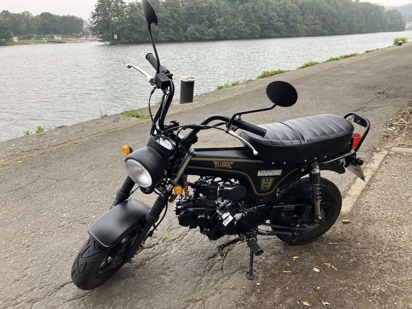 Bullit Bluroc 125 info : 0476/346022 Чорний - 1