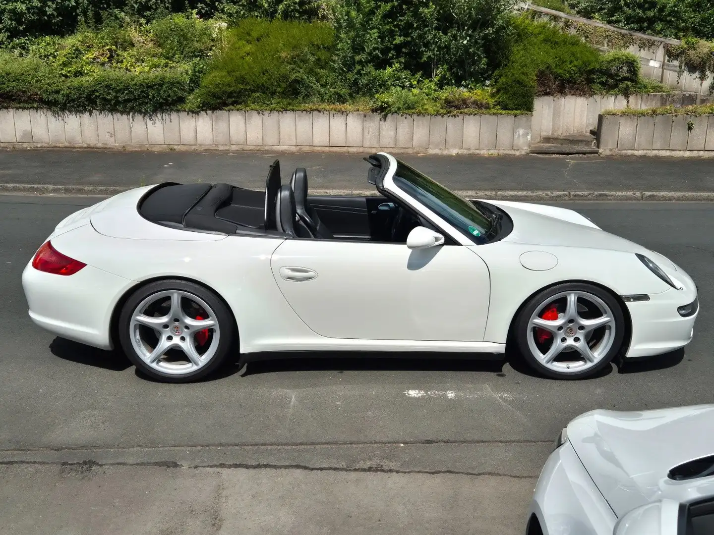 Porsche 911 /997 Carrera 4 S Cabrio/Schalter/Garantie/ Weiß - 2