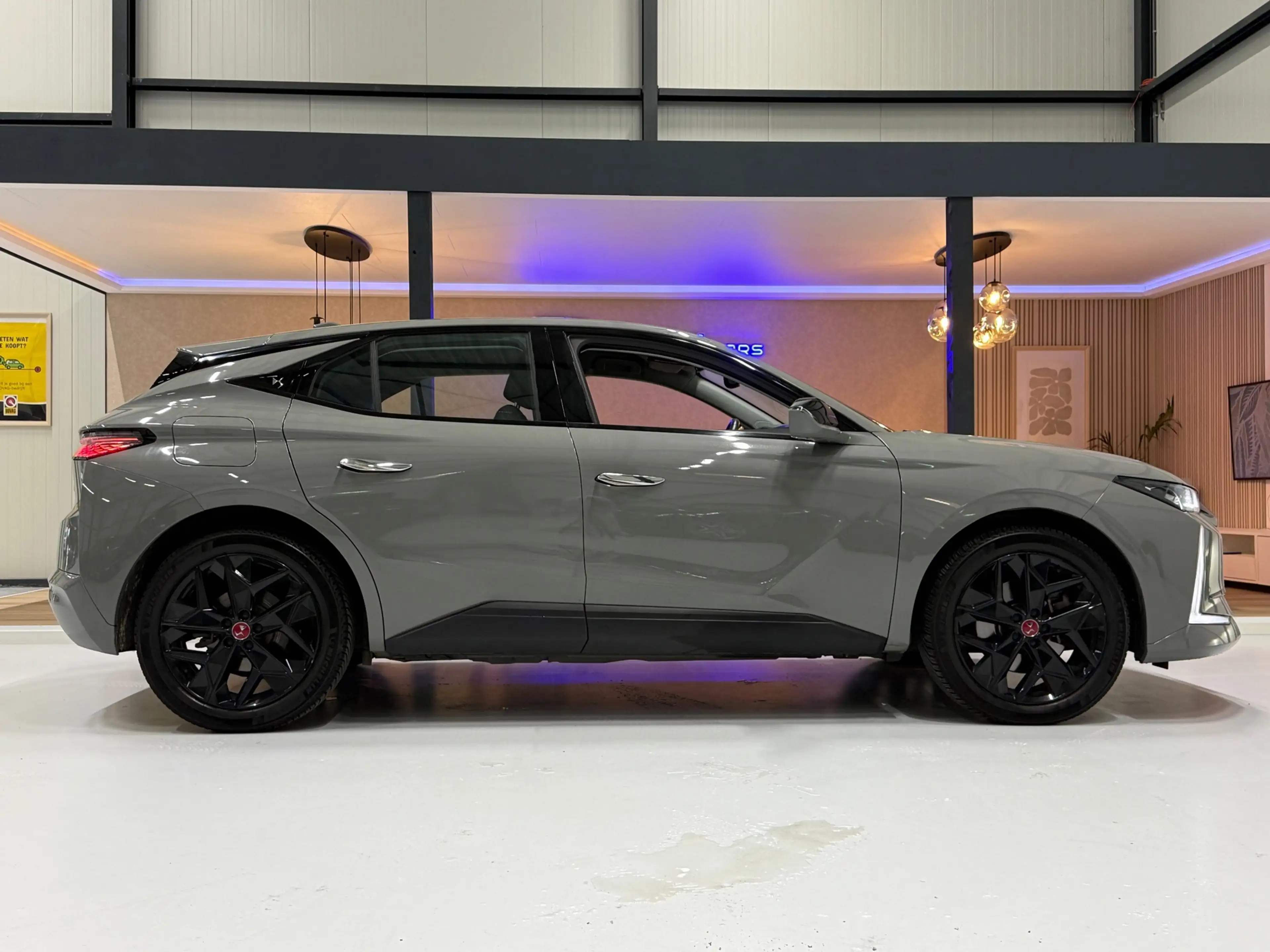 DS Automobiles DS 4 E-Tense Performance Line+ E 225 PHEV AUT SOH99% Tr — photo 13