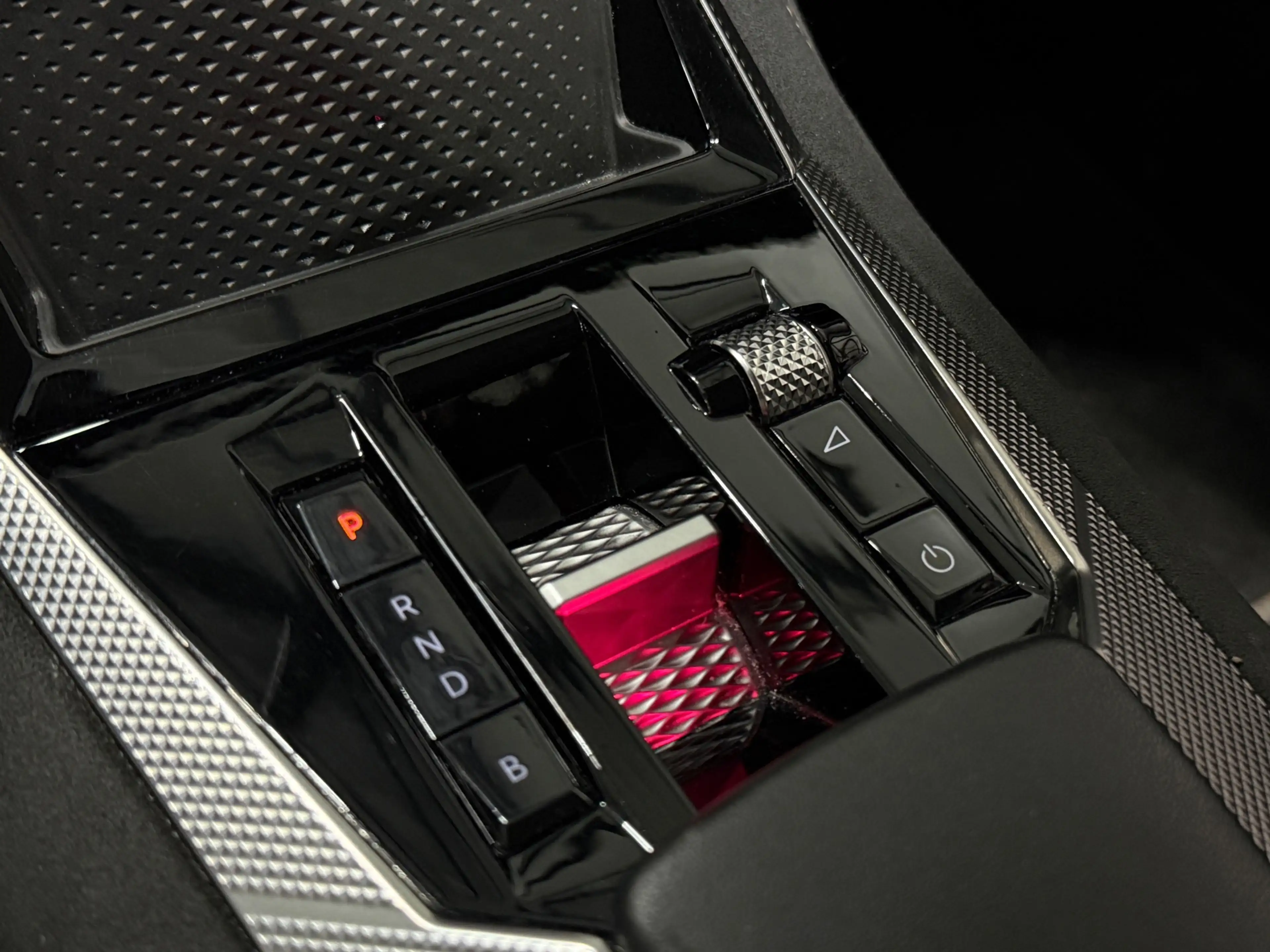 DS Automobiles DS 4 E-Tense Performance Line+ E 225 PHEV AUT SOH99% Tr — photo 35