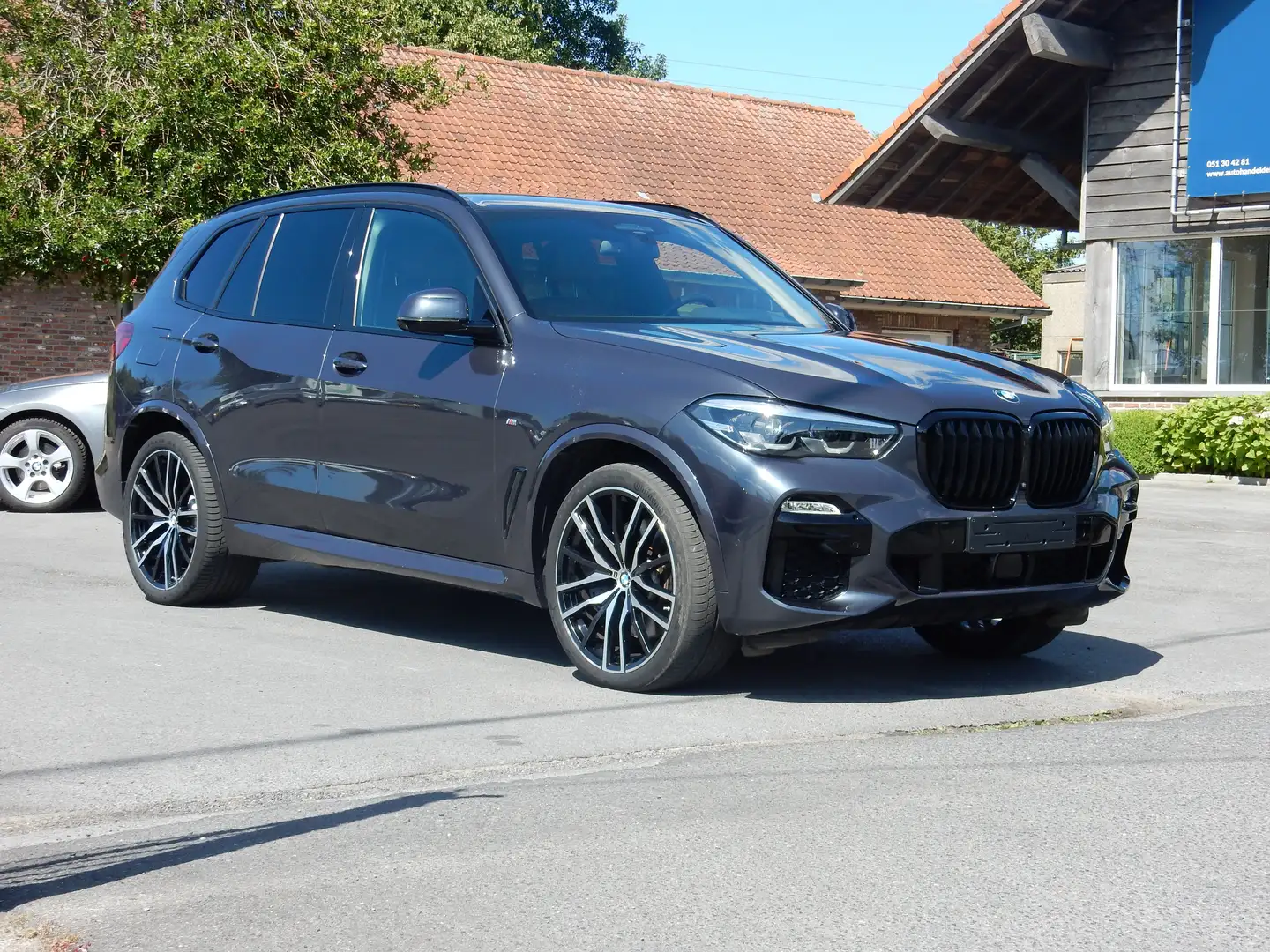 BMW X5 X5 xDrive40i M-Packet 38000km head-up individual Grijs - 1
