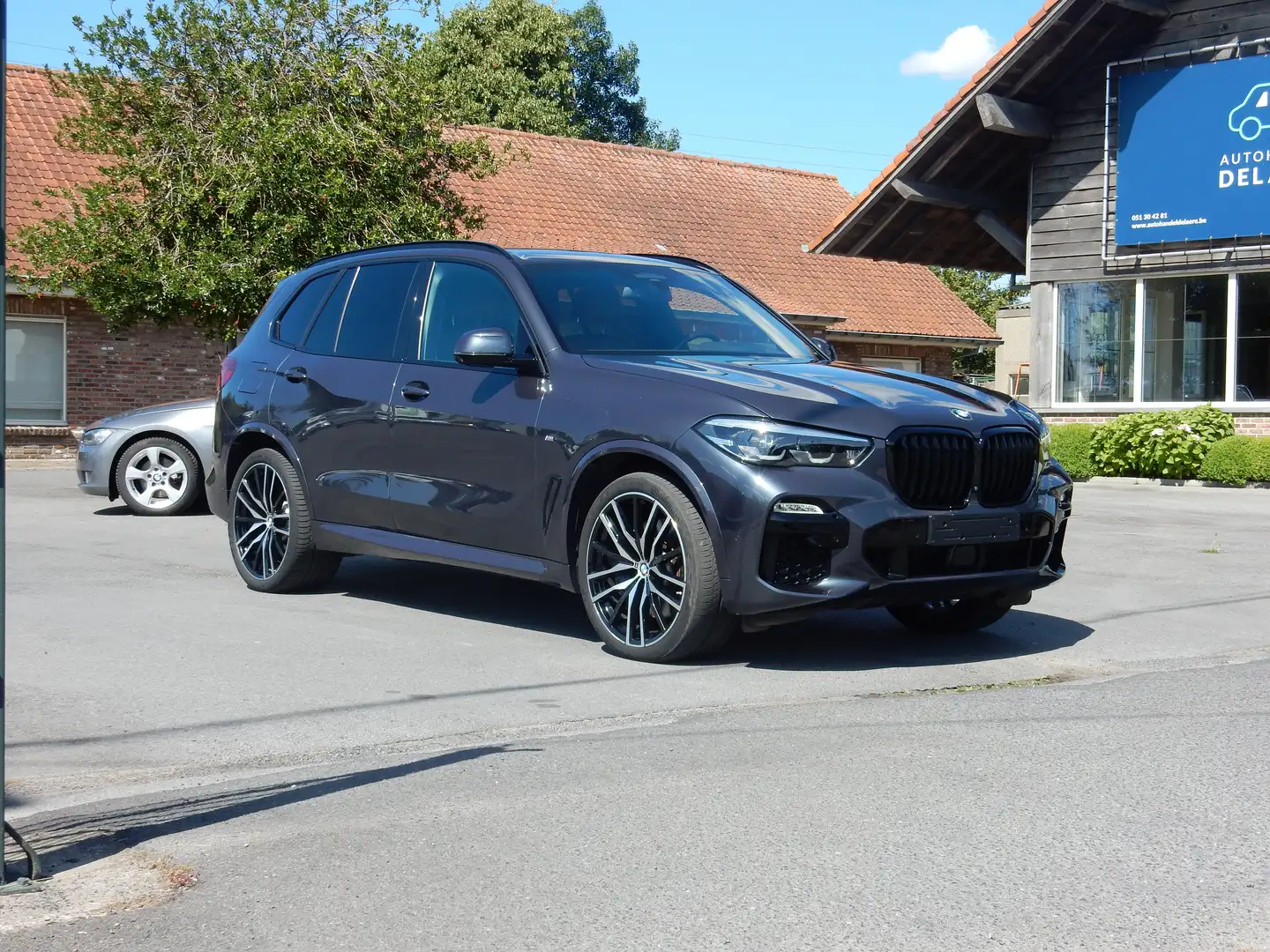 BMW X5 X5 xDrive40i M-Packet 38000km head-up individual Grijs - 2