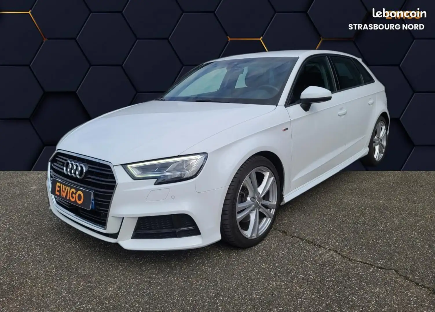 Audi A3 2.0 TFSI 190ch SPORT%2BPACK EXTERIEUR S line QUATT Blanc - 1