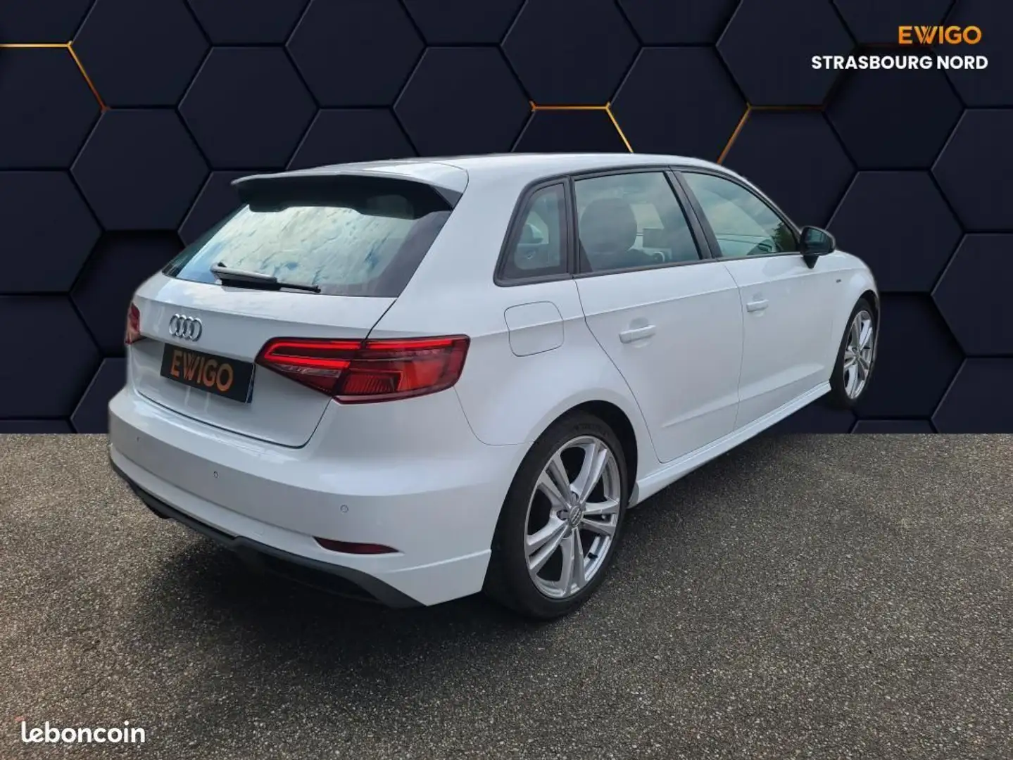 Audi A3 2.0 TFSI 190ch SPORT%2BPACK EXTERIEUR S line QUATT Blanc - 2