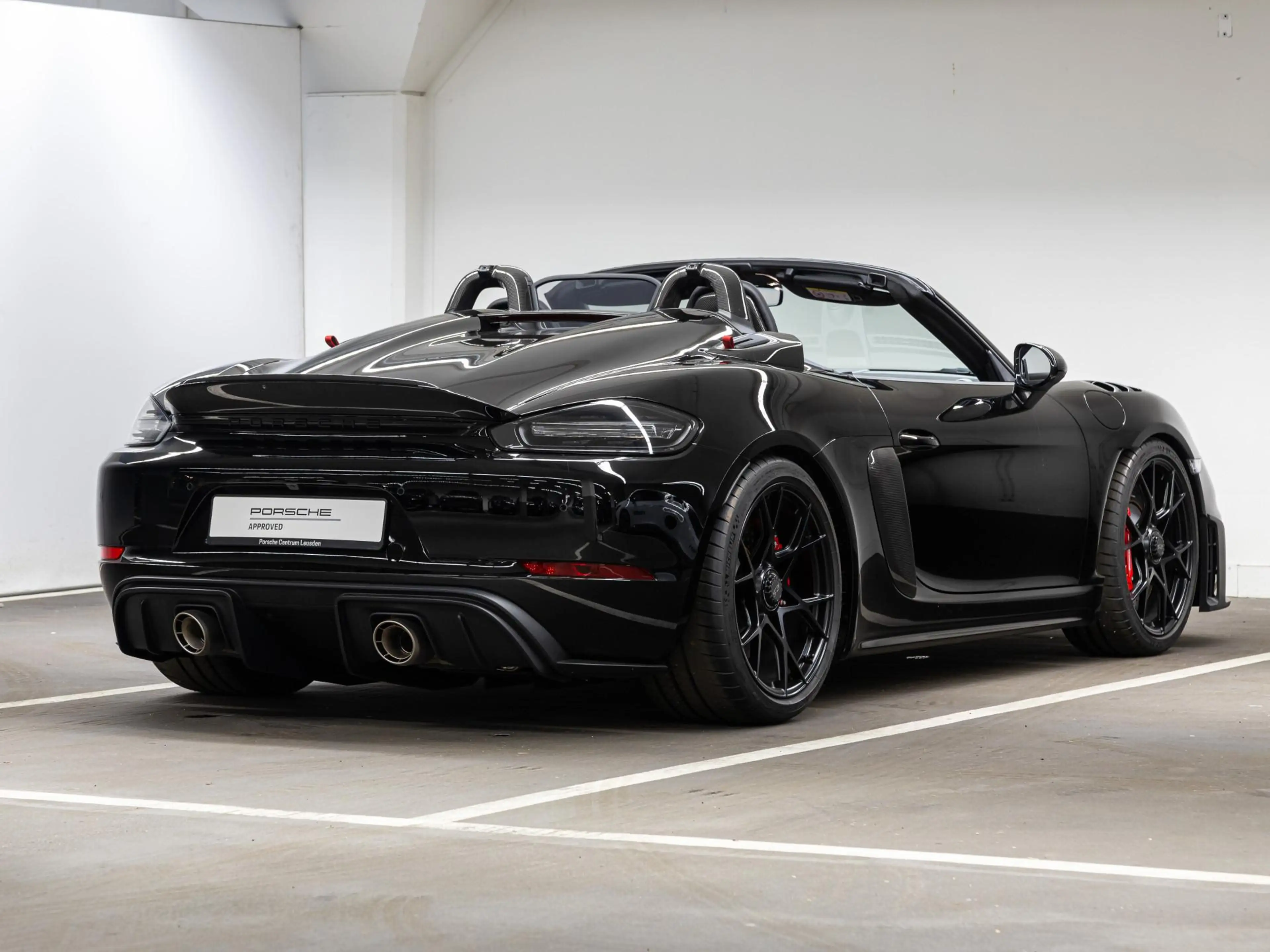 Porsche 718 Spyder RS — photo 8