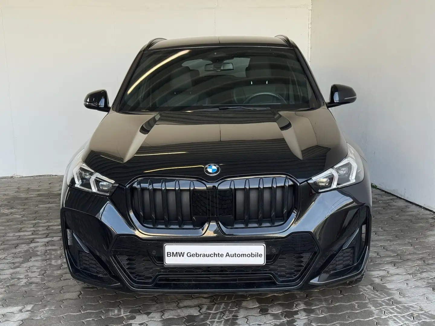 BMW X1 xDrive23d M Sport Navi.LED.ACC.RFK.AHK.KomfZg Schwarz - 2