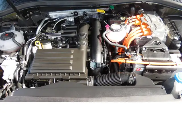 Volkswagen Tiguan view 14