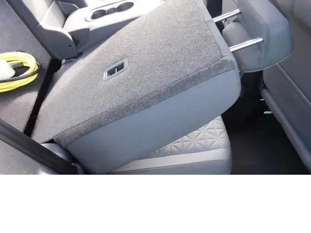 Volkswagen Tiguan view 16