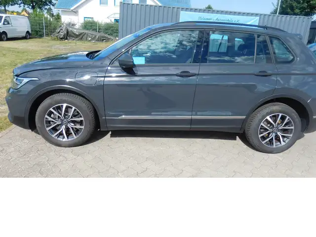 2022 Volkswagen Tiguan in Grey for sale