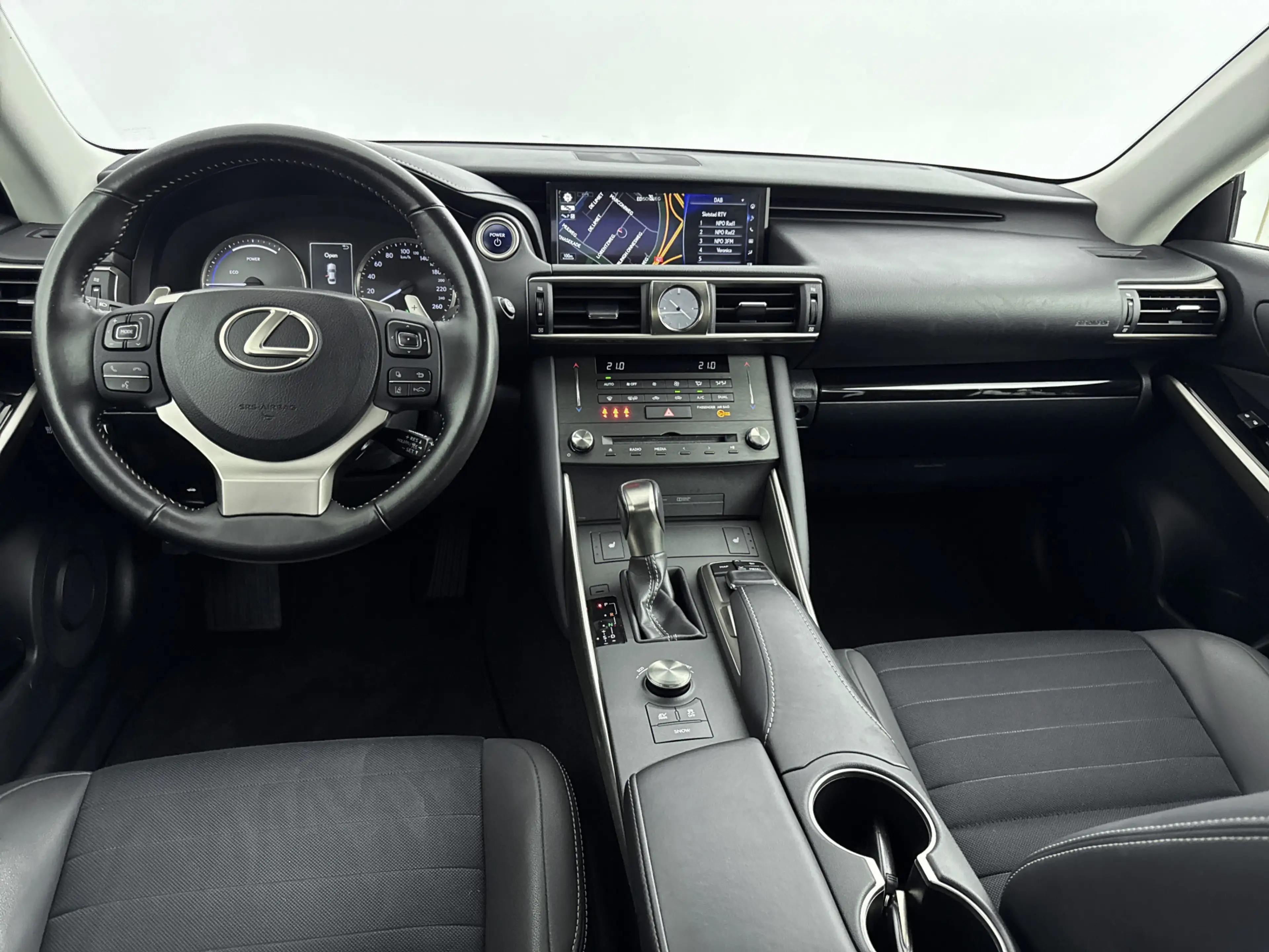 Lexus IS 300 300h Hybrid Business Line | Stoelverwarming | Adap — photo 4