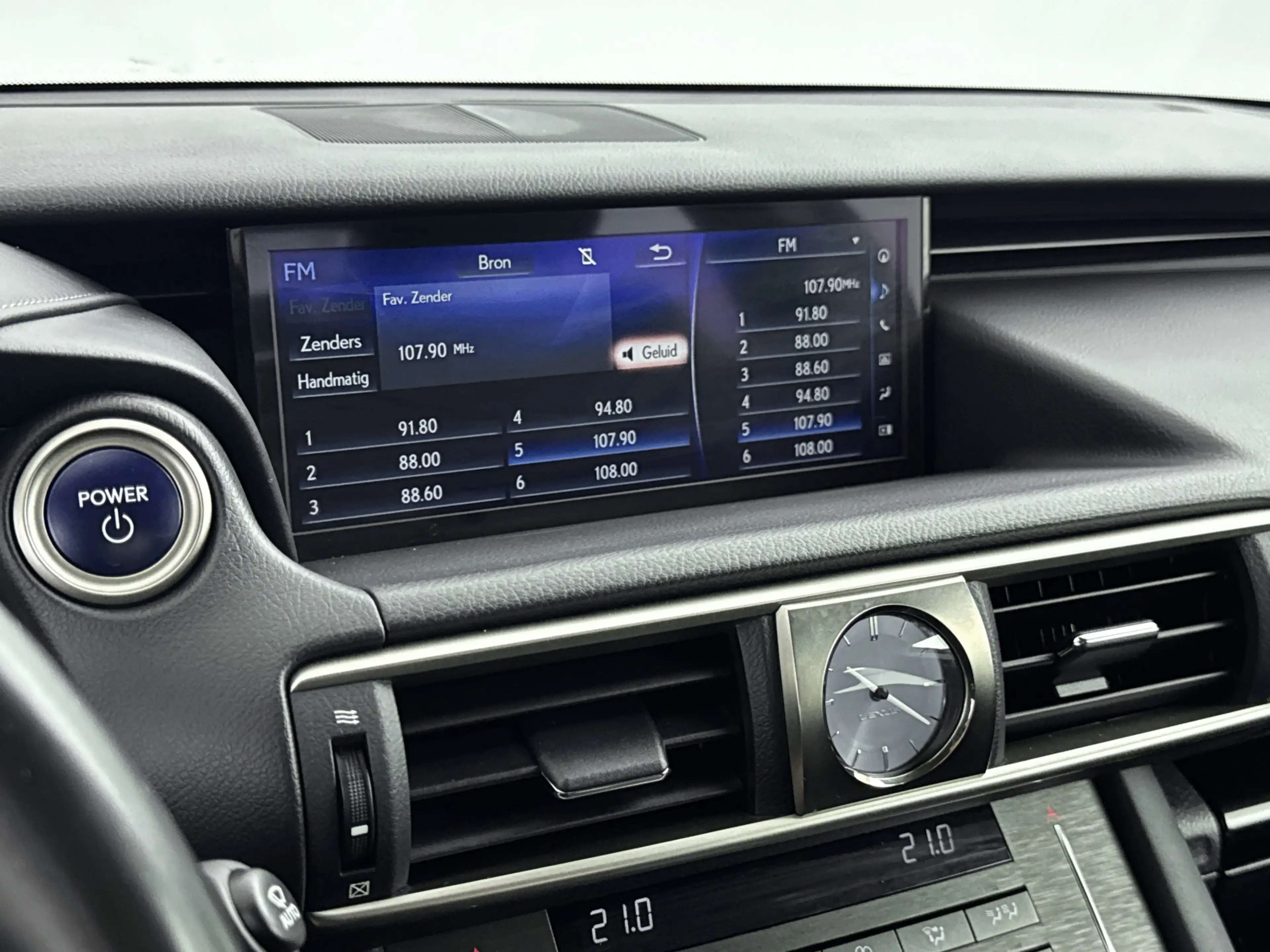 Lexus IS 300 300h Hybrid Business Line | Stoelverwarming | Adap — photo 7