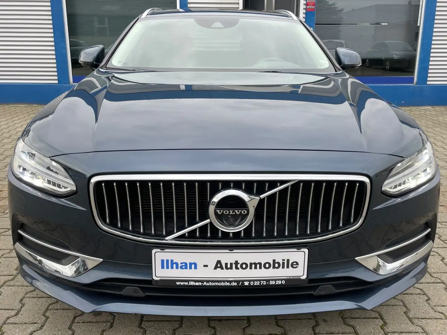 Volvo V90 Kombi Inscription*LED*LEDER*HUD*360°*VIRTUAL Синий - 2