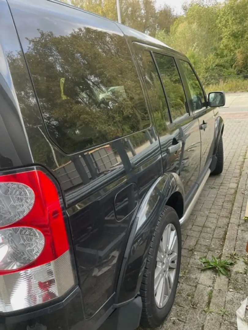 Land Rover Discovery Discovery SDV6 HSE Zwart - 2