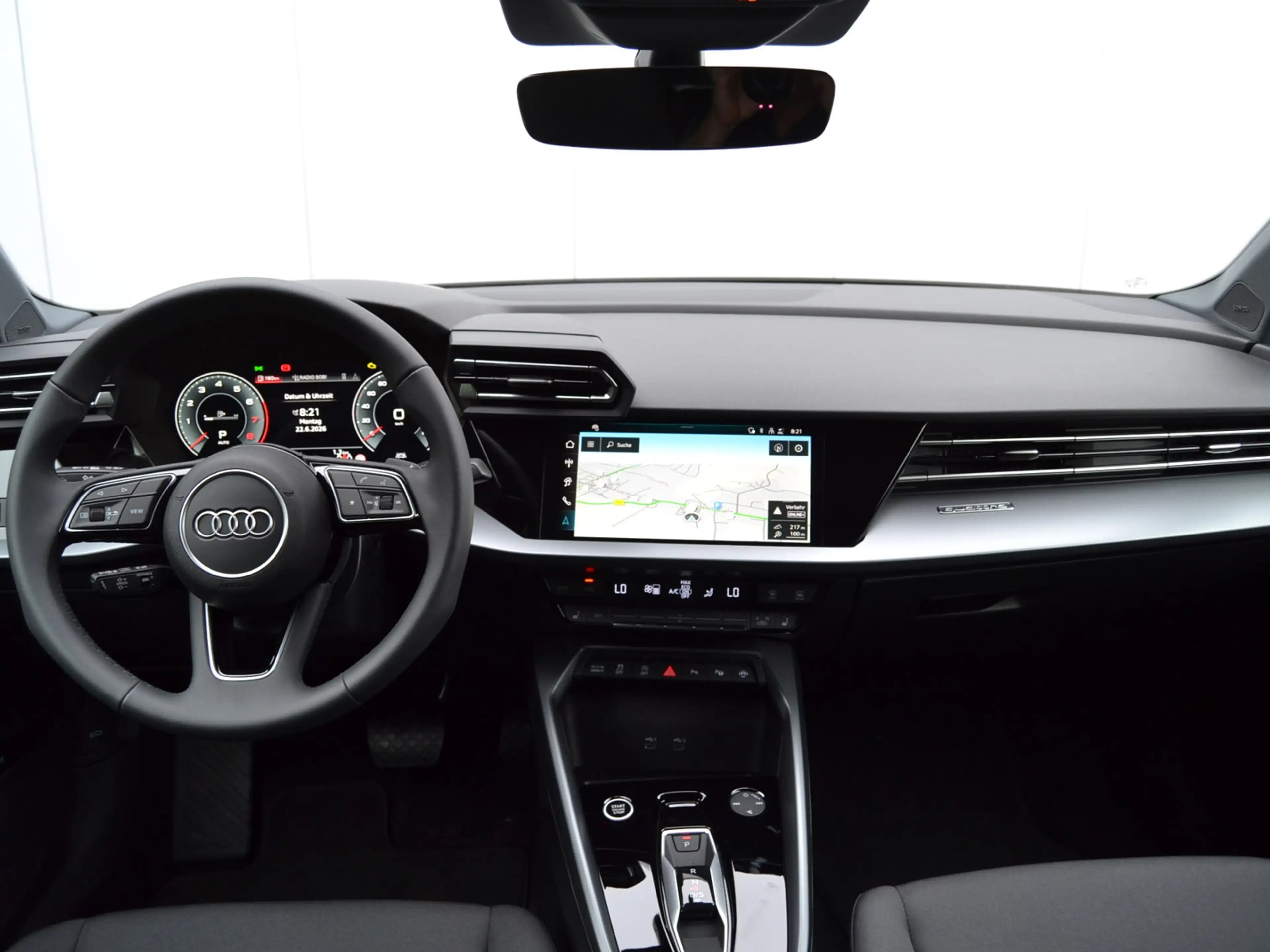 Audi A3 Sportback 2.0 TFSI 204 PS quattro S-tr. S-line 18 — photo 5