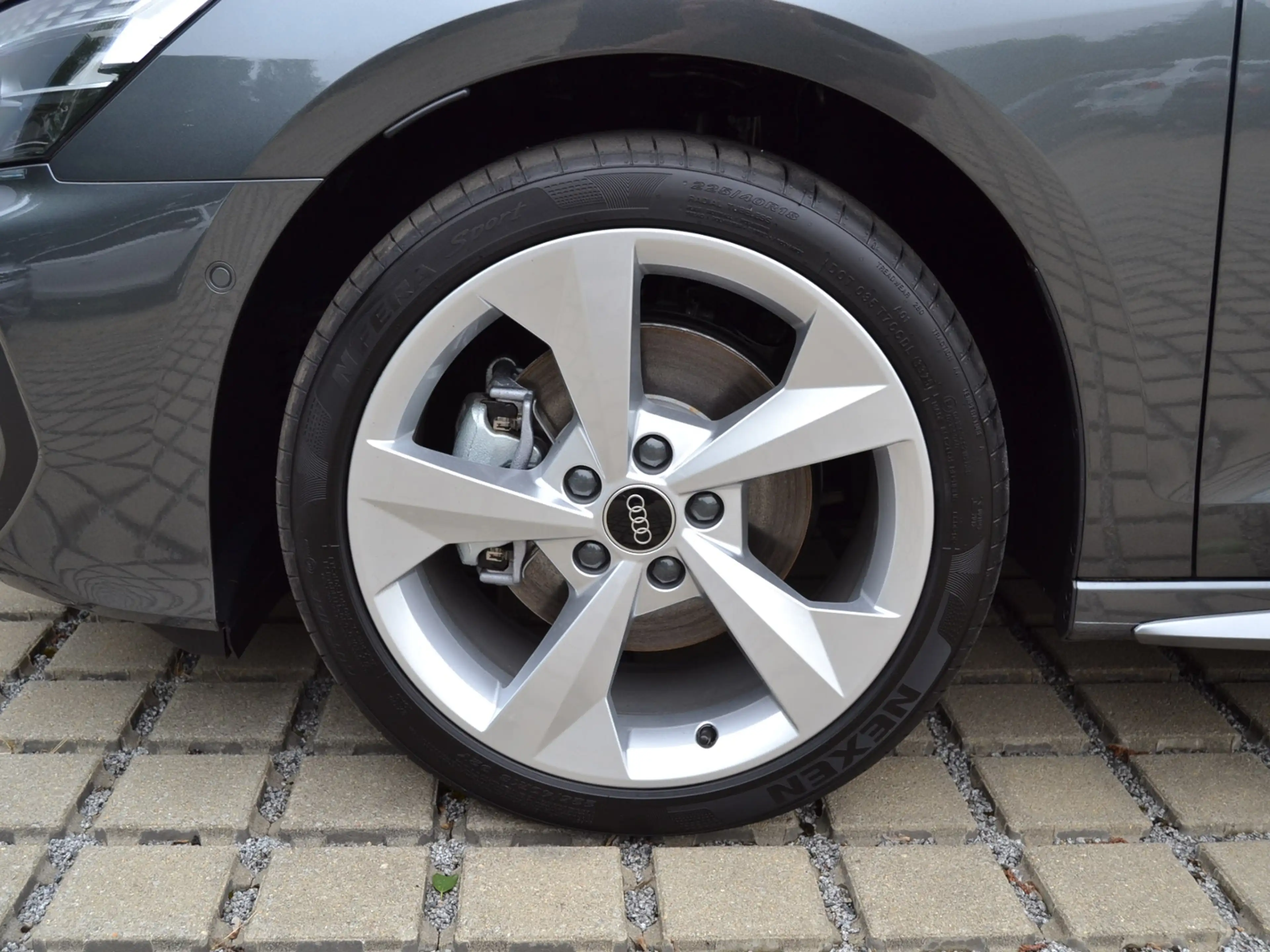 Audi A3 Sportback 2.0 TFSI 204 PS quattro S-tr. S-line 18 — photo 6