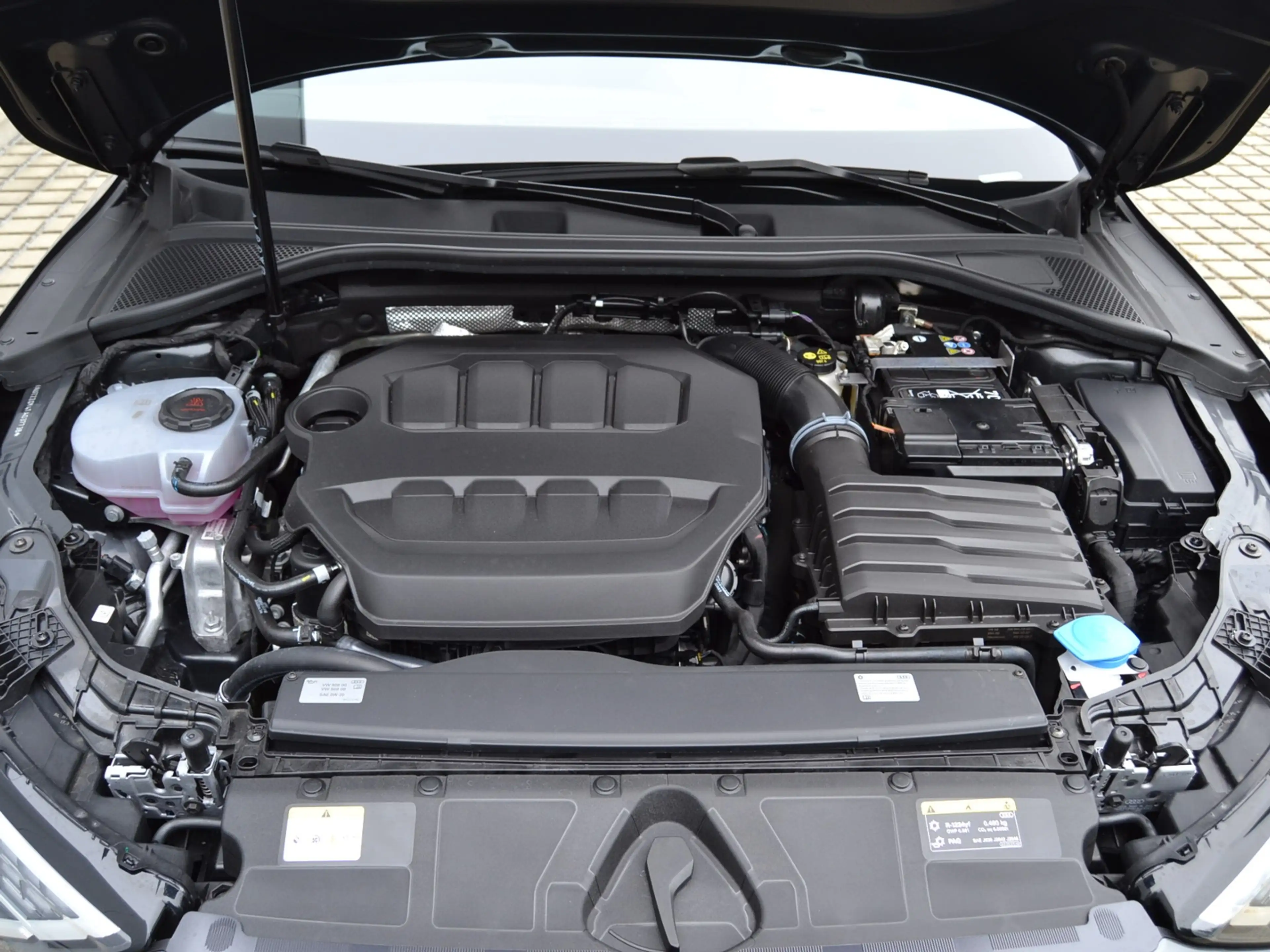 Audi A3 Sportback 2.0 TFSI 204 PS quattro S-tr. S-line 18 — photo 12