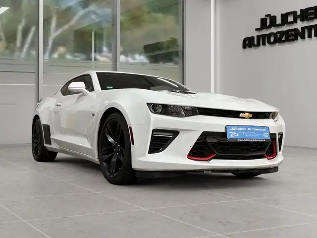Chevrolet Camaro Coupé 6.2 V8 Sport MT, Wenig KM