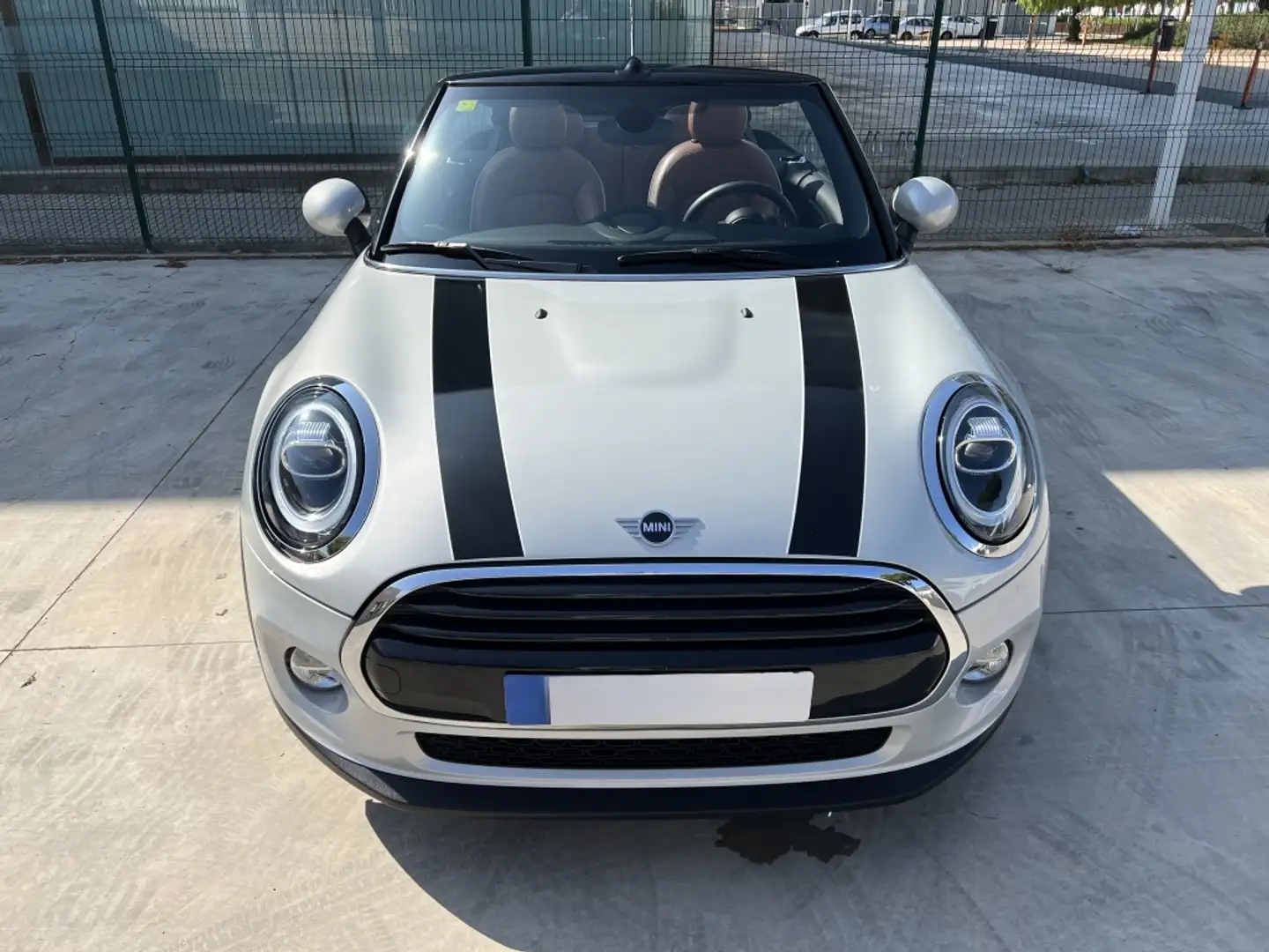 MINI Cooper Cabrio Aut. Plateado - 2