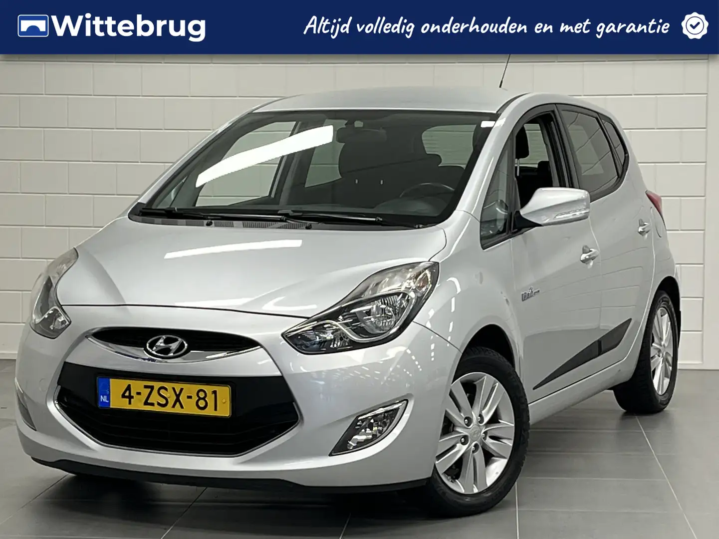 Hyundai iX20 1.4i Go! NAVIGATIE | PARKEERCAMERA | DEALER ONDERH Grau - 1