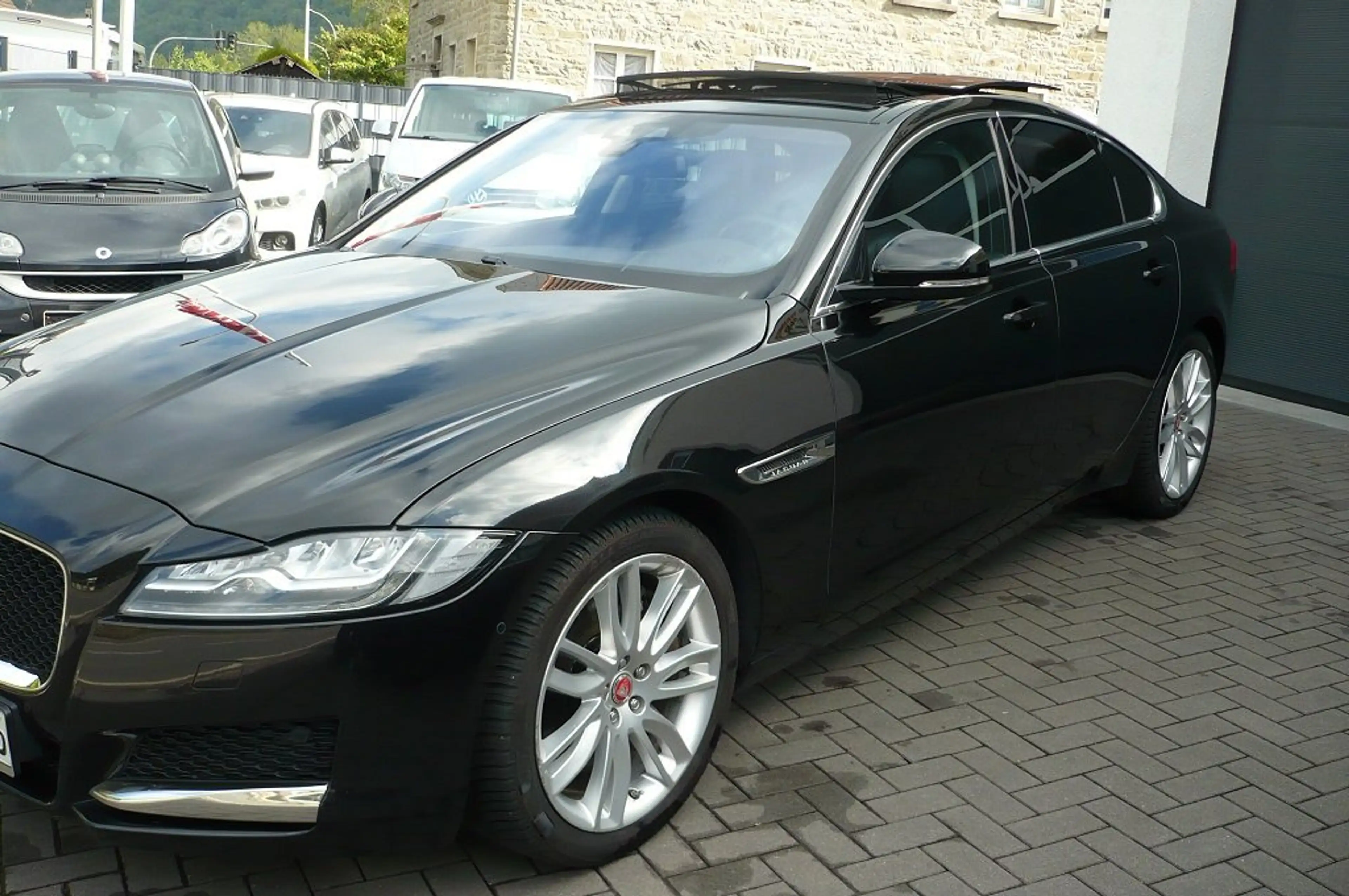 Jaguar XF XF Diesel 30d Automatik Navi Hadup Xenon Leder — photo 5