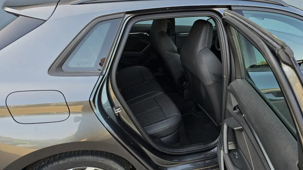 Audi A3 40 TFSI e S tronic 3 x S line ACC/Kamera/18, миниатюра 9