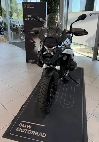 BMW R 1300 GS view 10