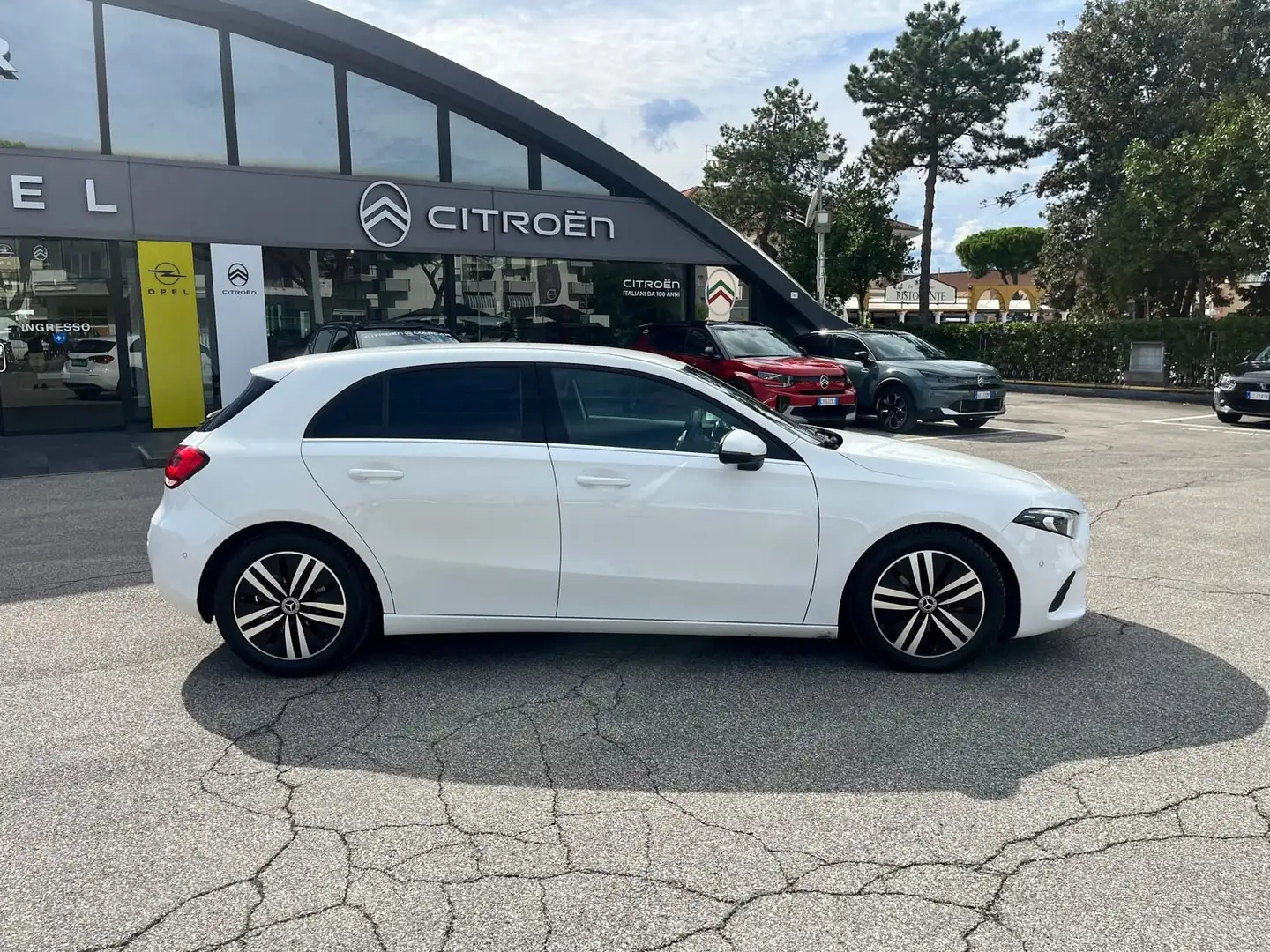 Mercedes-Benz A 180 A 180 d Automatic Business - 2