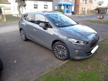2er Active Tourer Plug-In-Hybrid 230e xDrive Active Tourer Aut. Luxury Line