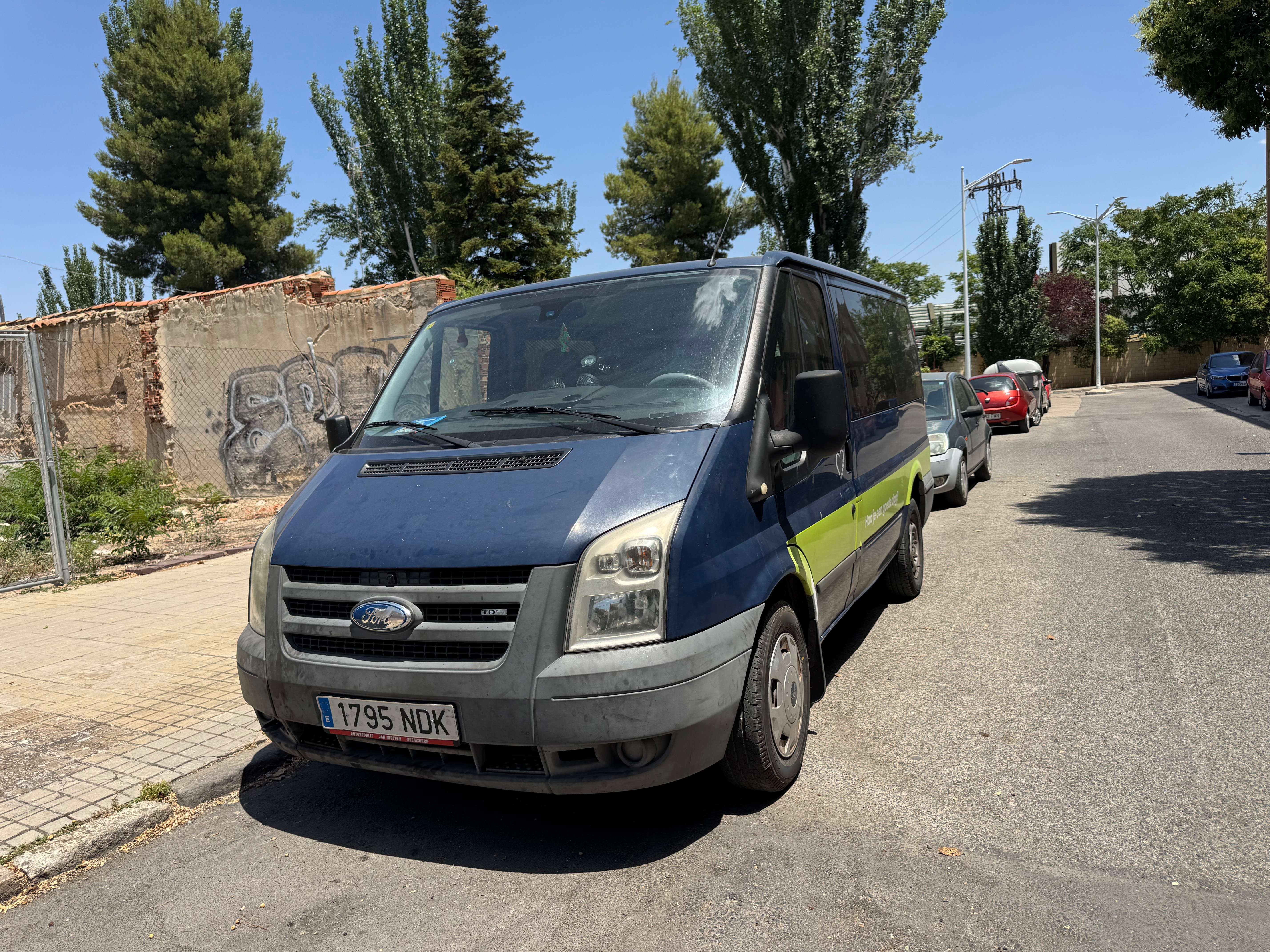 Ford Transit FT 300M Van 85 - foto 1