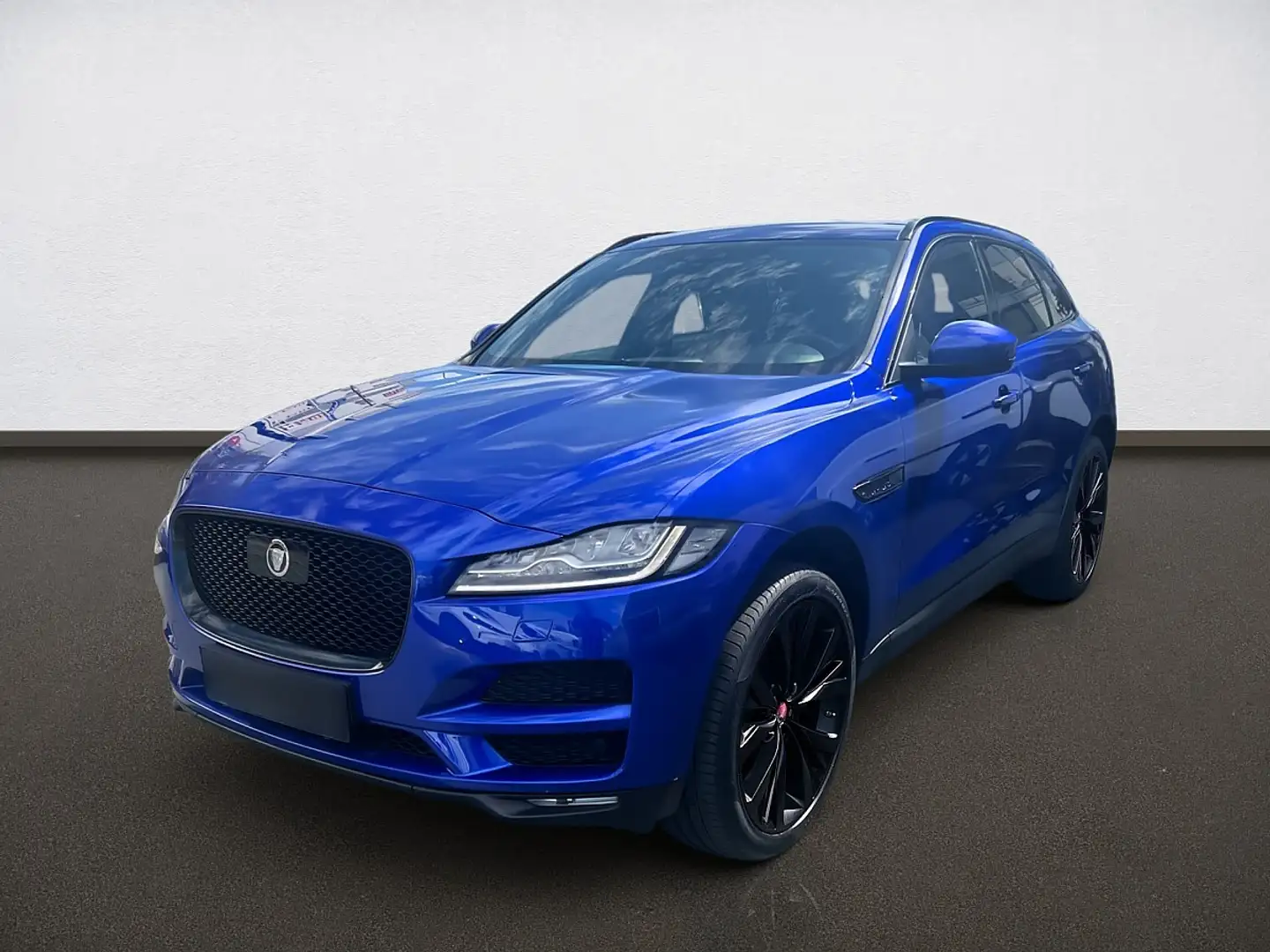 Jaguar F-Pace 25d AWD Portfolio Aut. Blau - 1