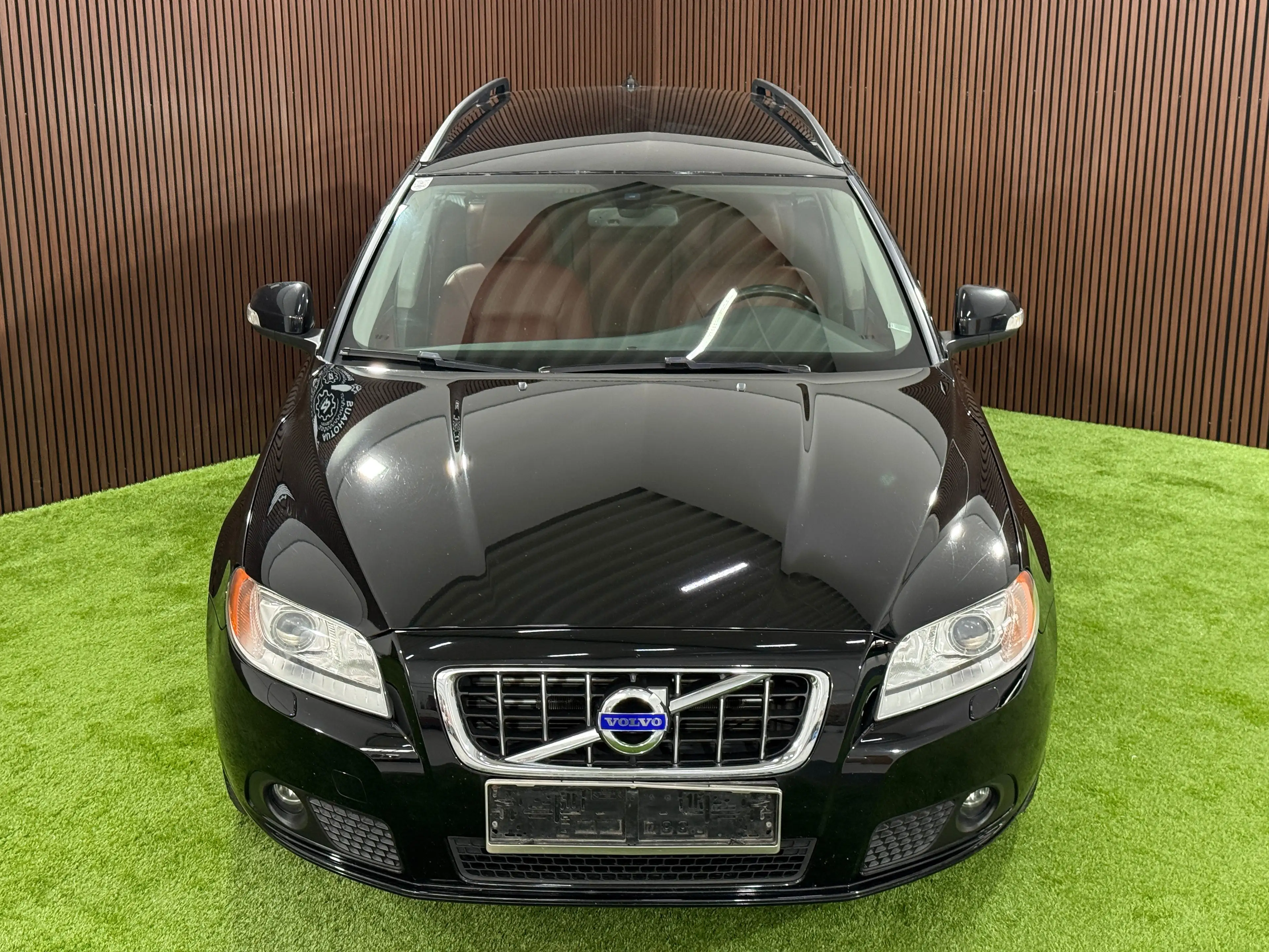 Volvo V70 Momentum — photo 4