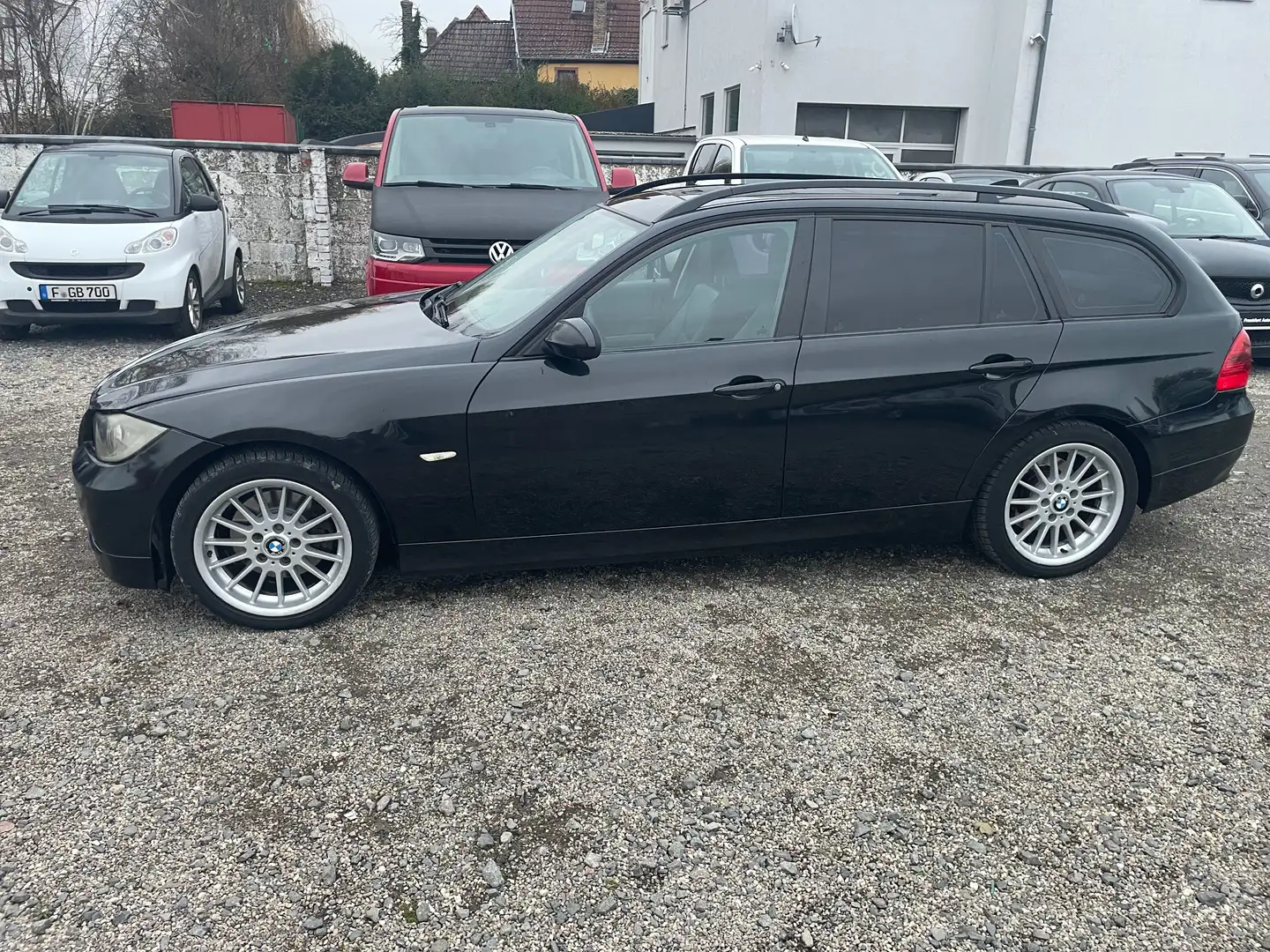 BMW 320 320d Schwarz - 2