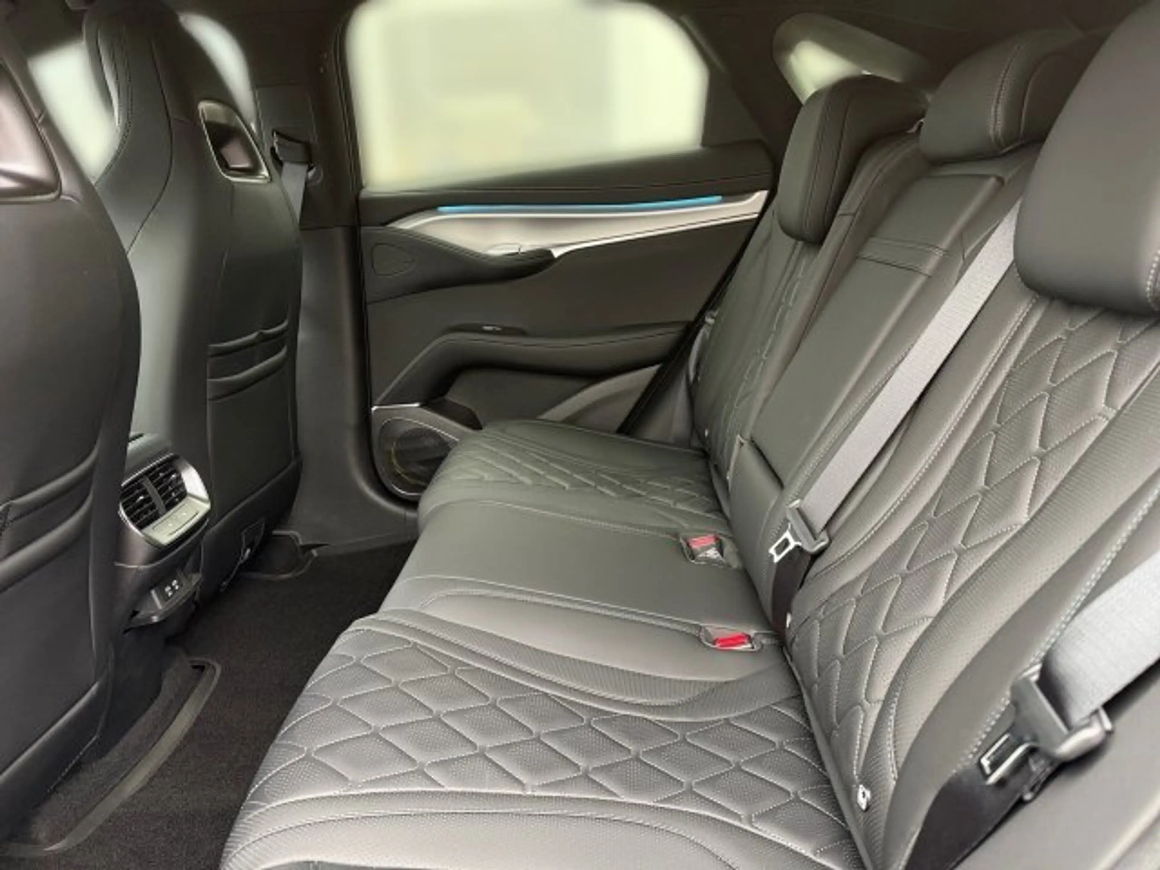 BYD Sealion 7 Excellence AWD — photo 7