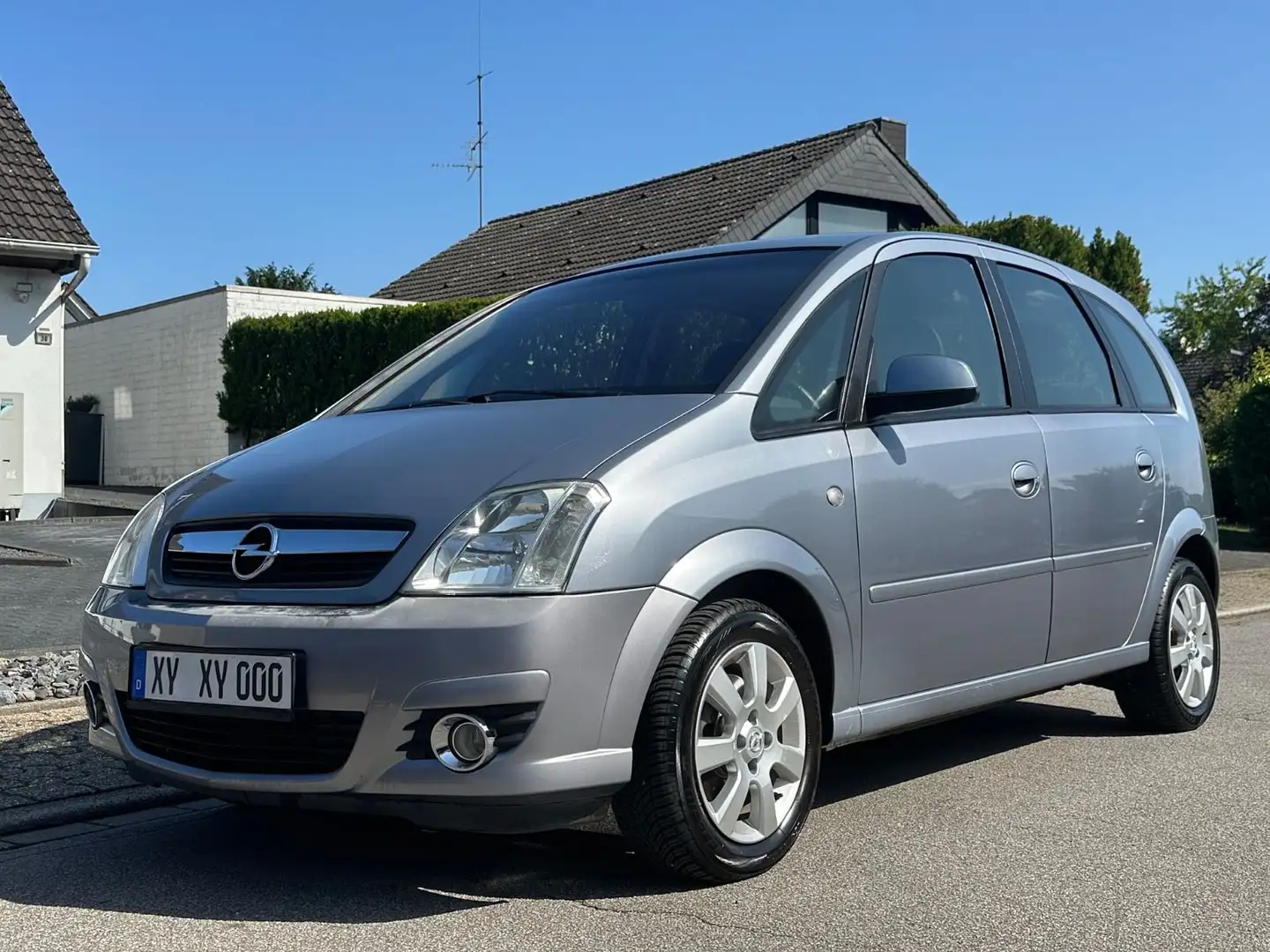 Opel Meriva Cosmo 1.6, 119tkm, neu TÜV 7/27 Argento - 1
