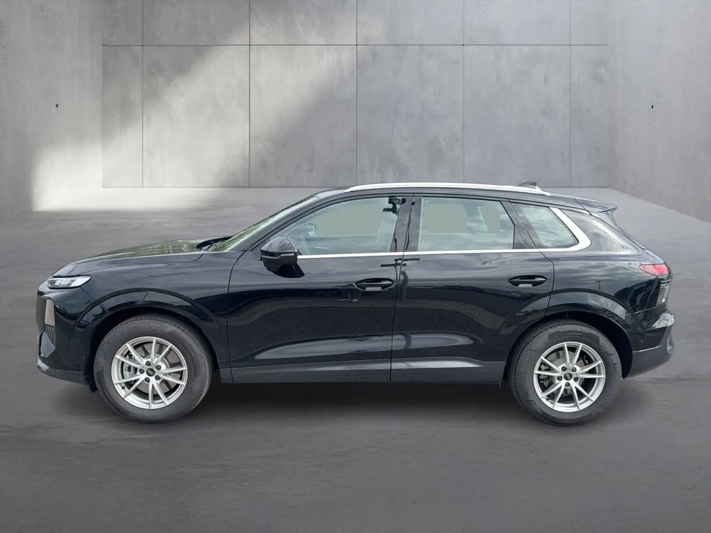 Audi Q3 TFSI quattro 150 kW Schwarz - 2