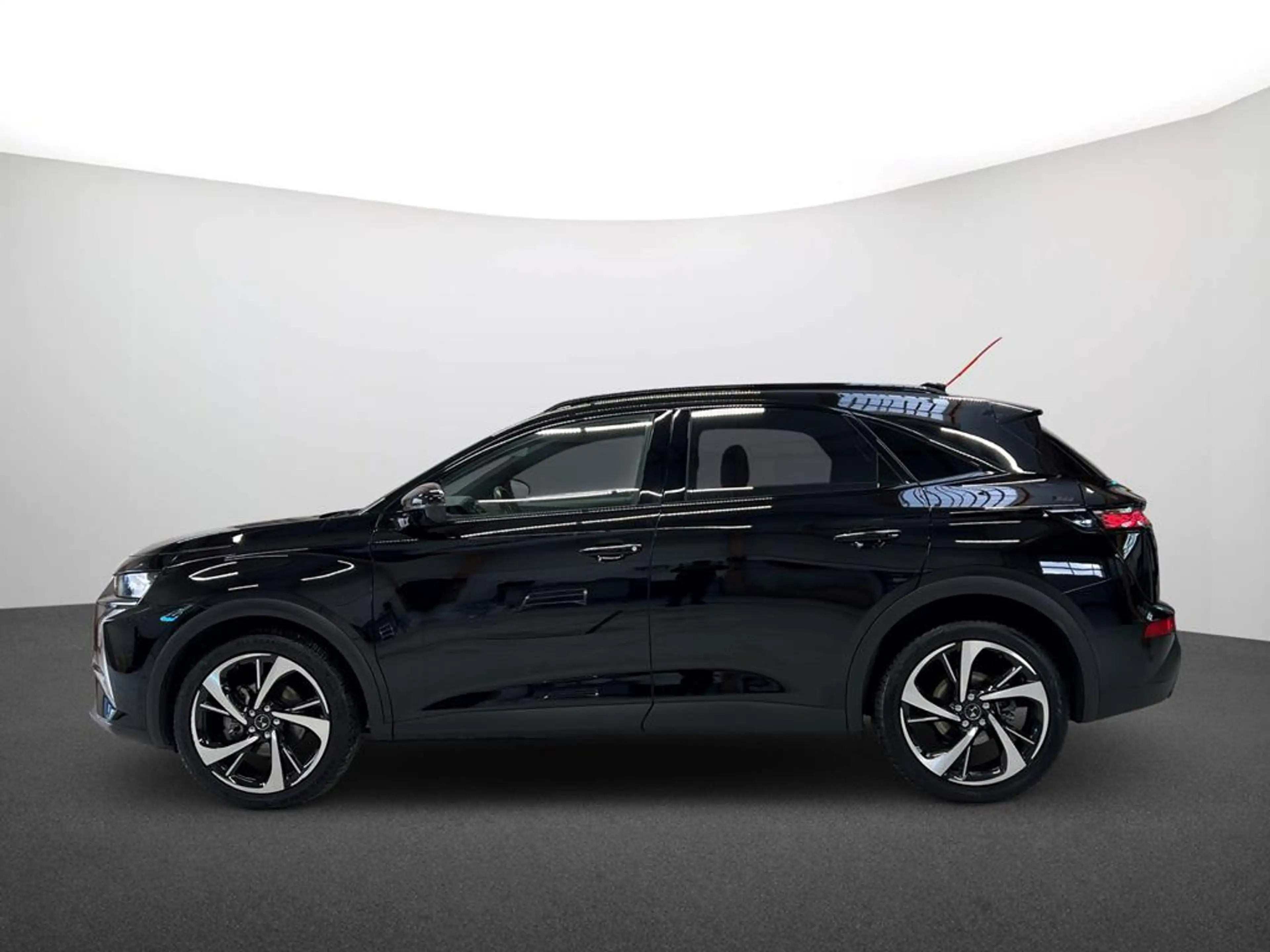 DS Automobiles DS 7 DS 7 OPERA BlueHDi 130 — photo 5