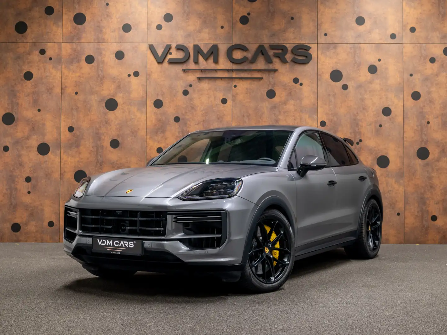 Porsche Cayenne Coupé 4.0 Turbo E-Hybrid GT | Burmester | Achteras Grau - 1