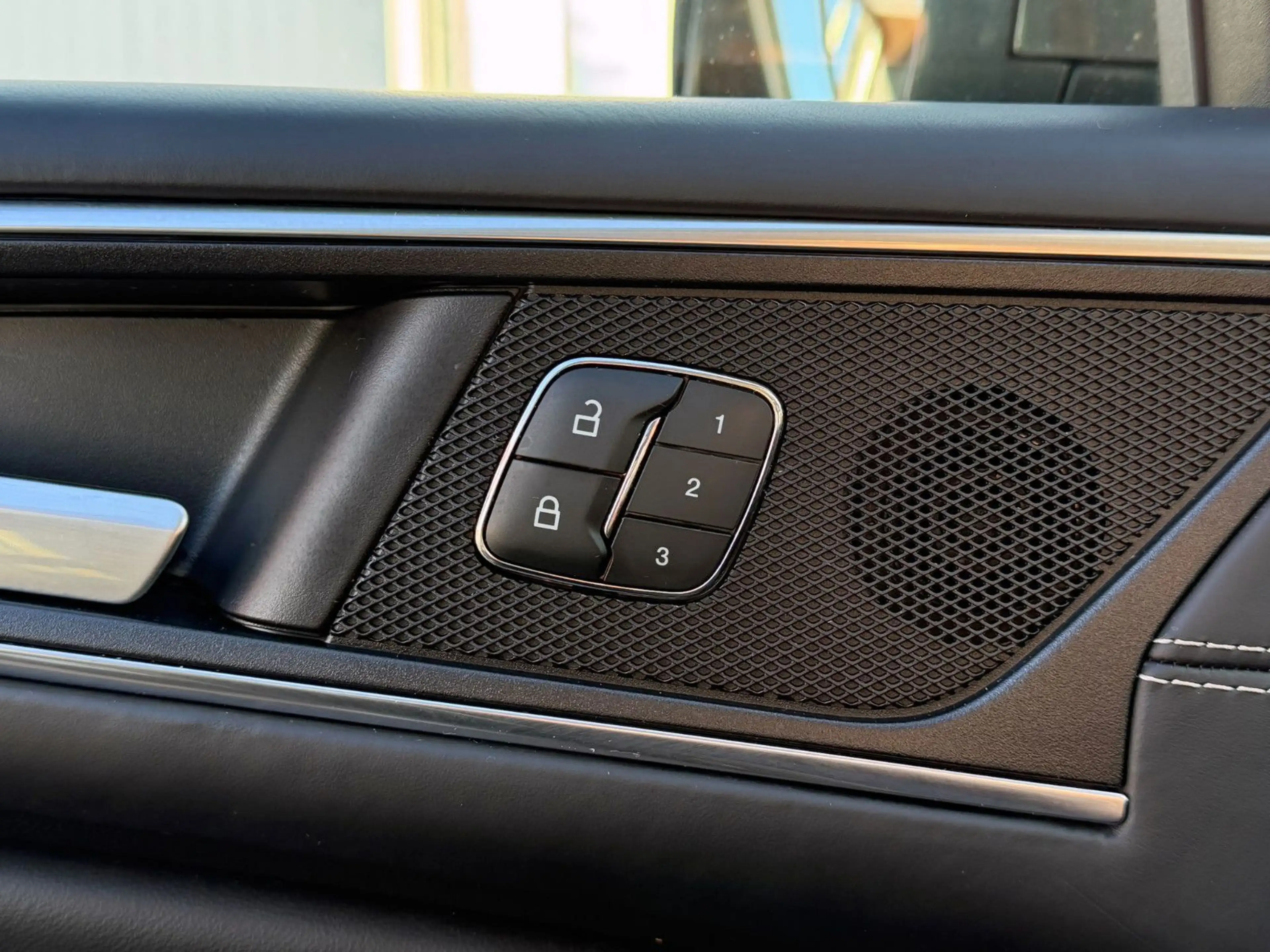 Ford S-Max 2.0 EcoBlue Vignale 7-Stz. ACC KAM AHK LED — photo 6