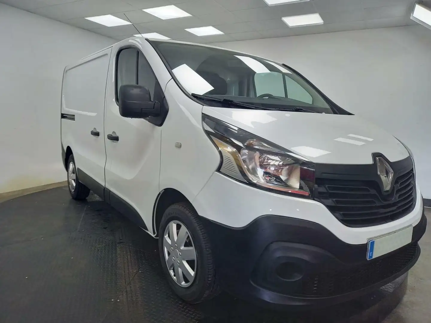 Renault Trafic 1.6 dCi 29 L1H1 Grand Confort Wit - 2