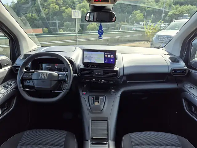 Fiat Doblo view 8
