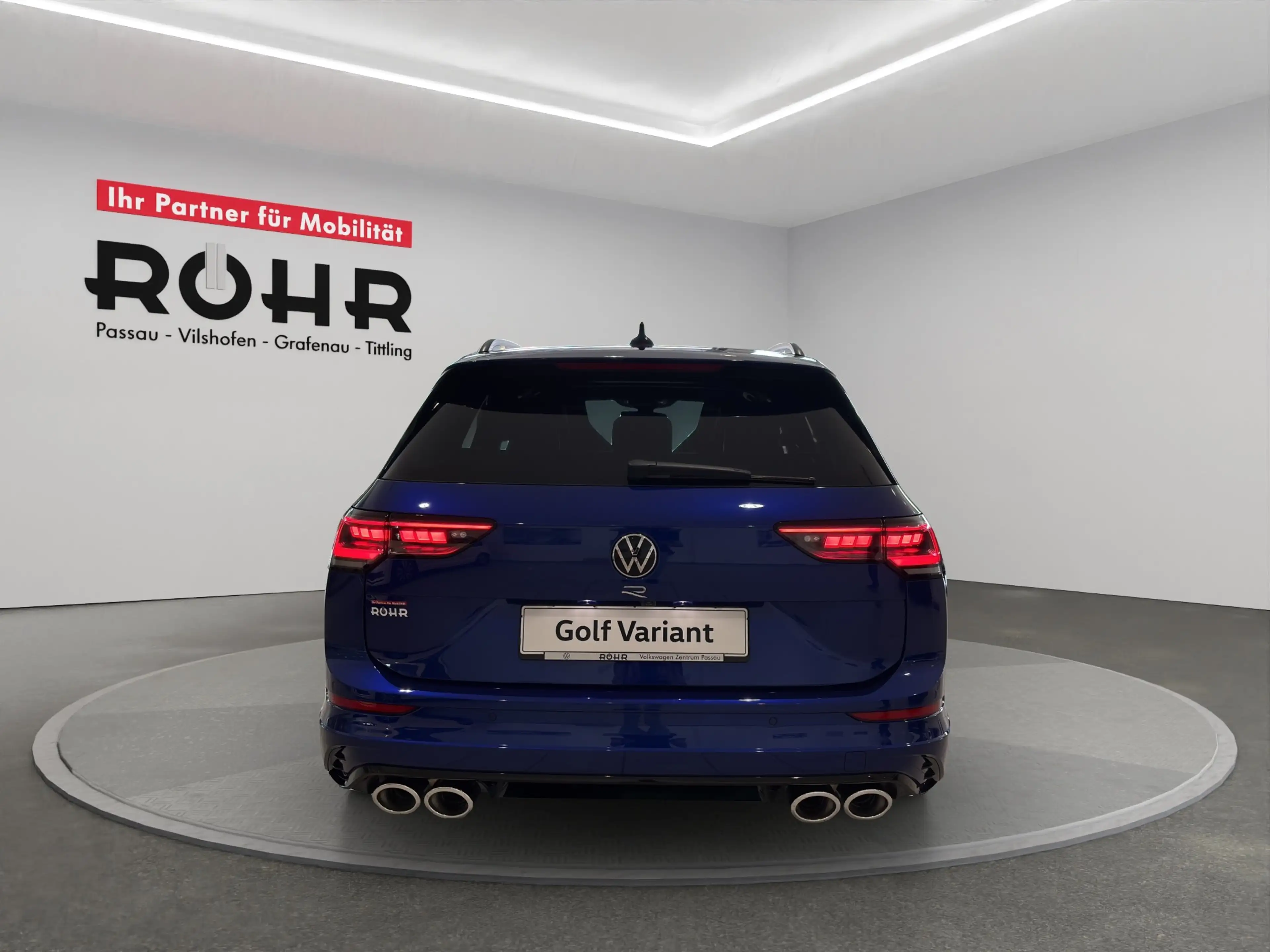 Volkswagen Golf Variant Golf VIII Variant R (AHK/BlackStyle/LED) 2.0 l TSI — photo 5